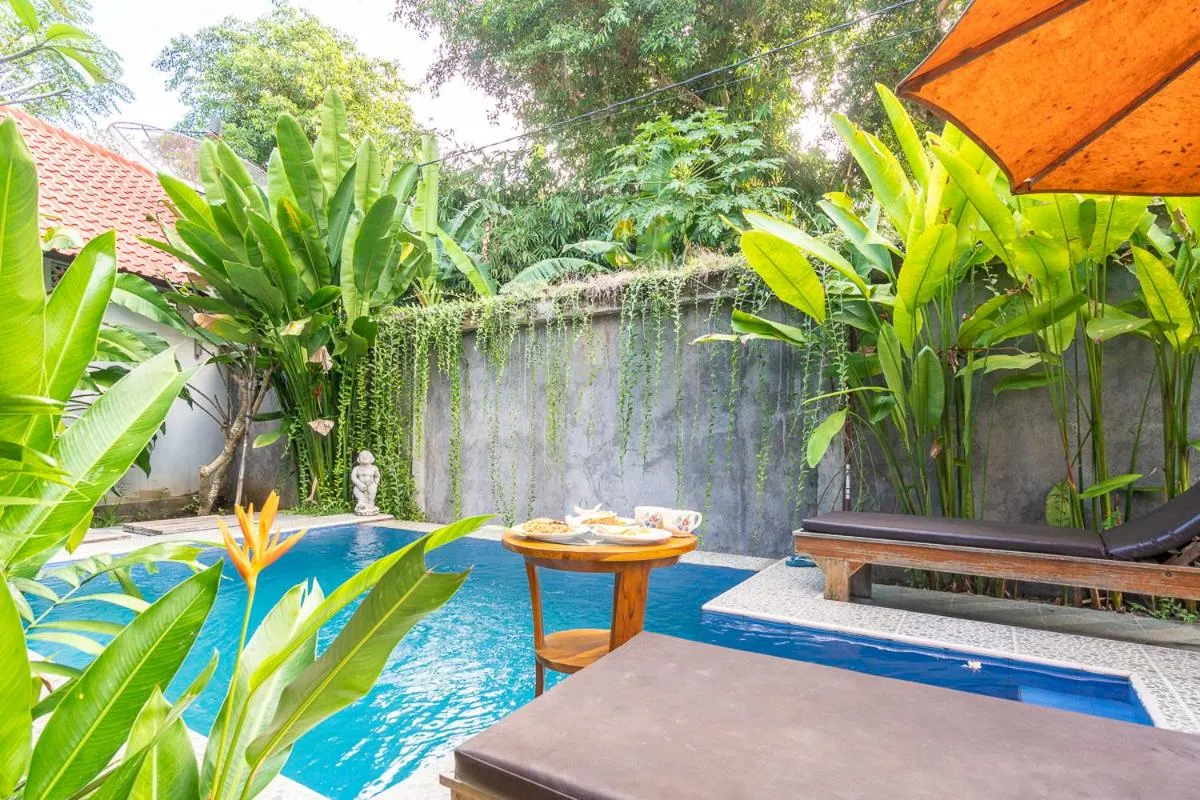 Swimming pool in Madeira Inn Villa by Bukit Vista