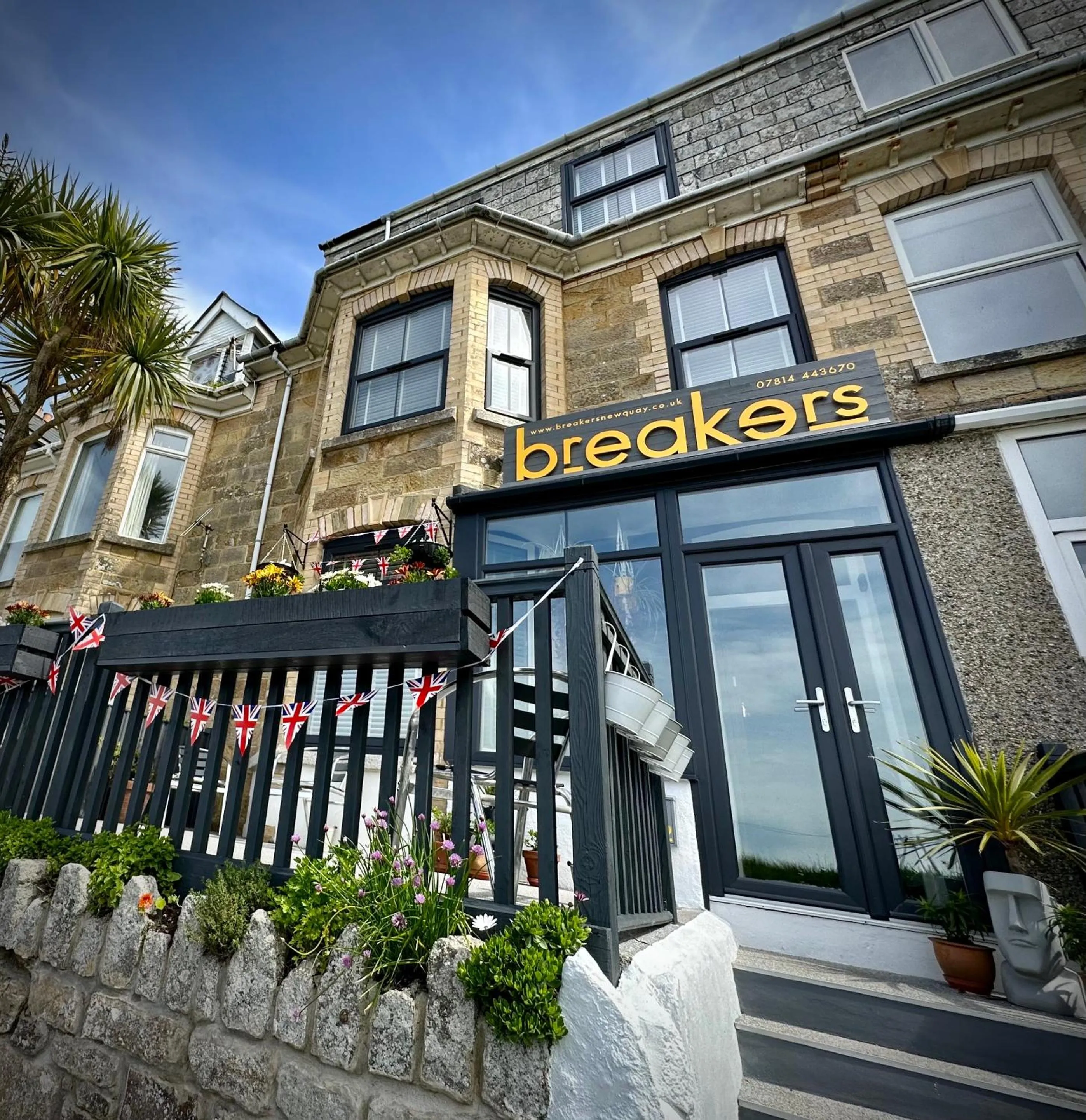 Property building in Breakers Guest House