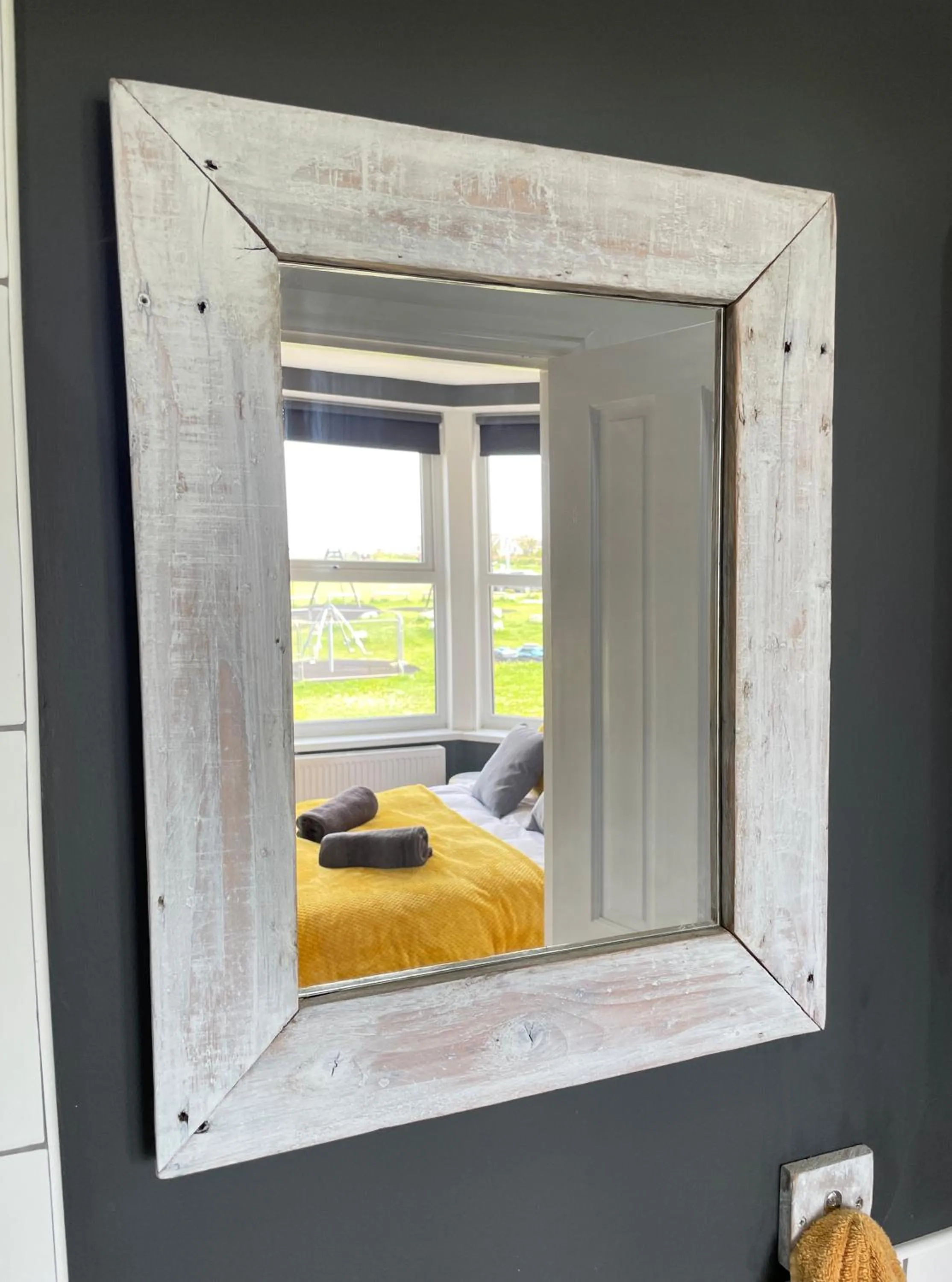 View (from property/room), Bed in Breakers Guest House