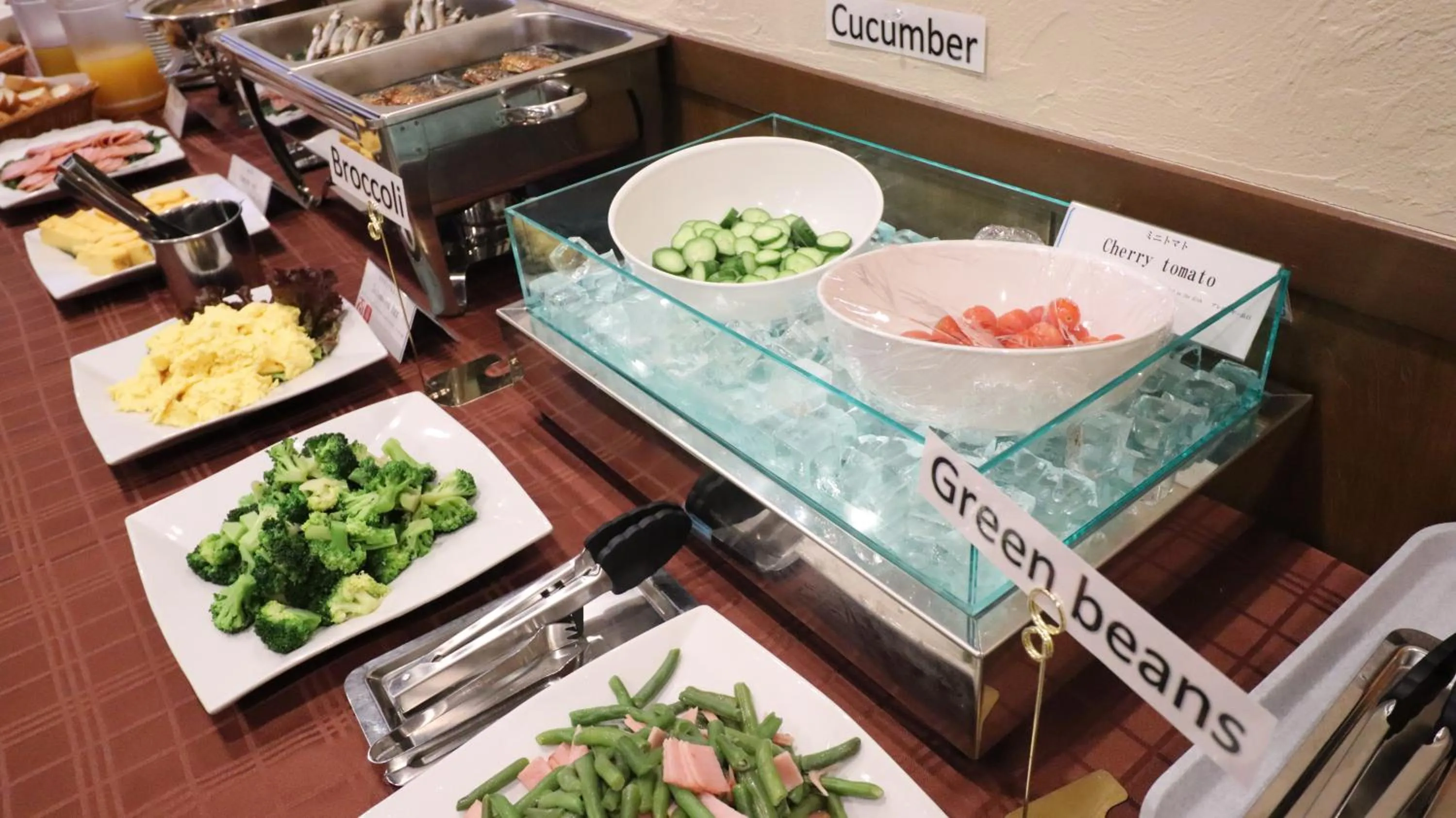 Breakfast in Apprising hotels GranJam Tsugaike