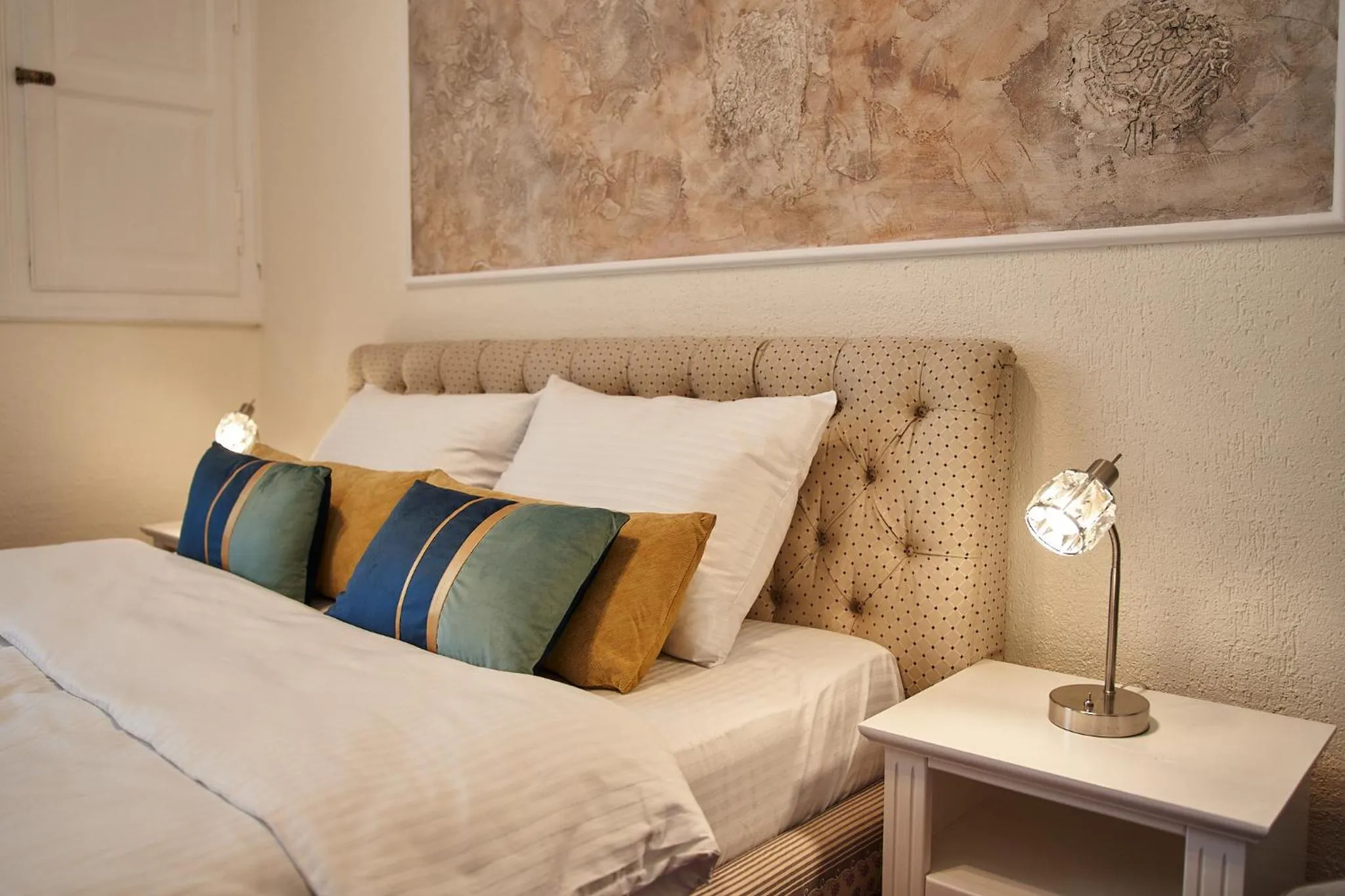 Bed in Charma Residence