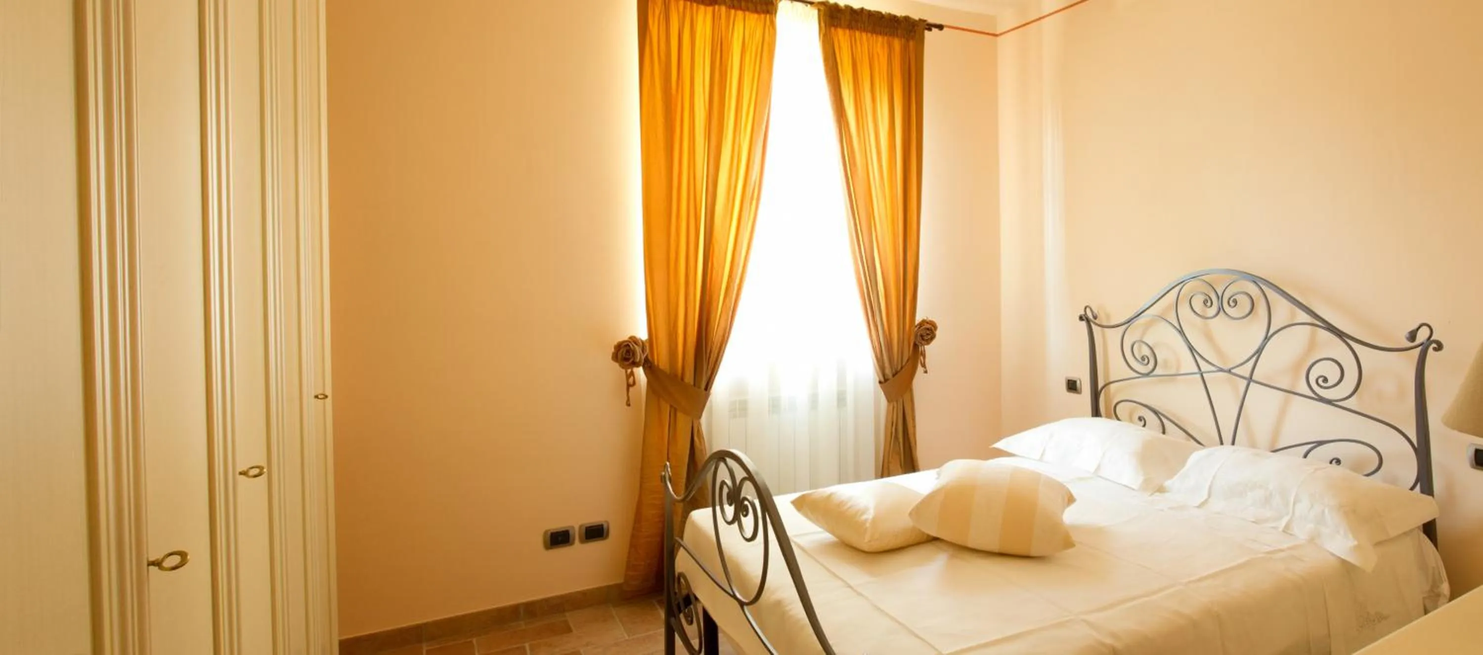 Photo of the whole room, Bed in Villa Degli Ulivi