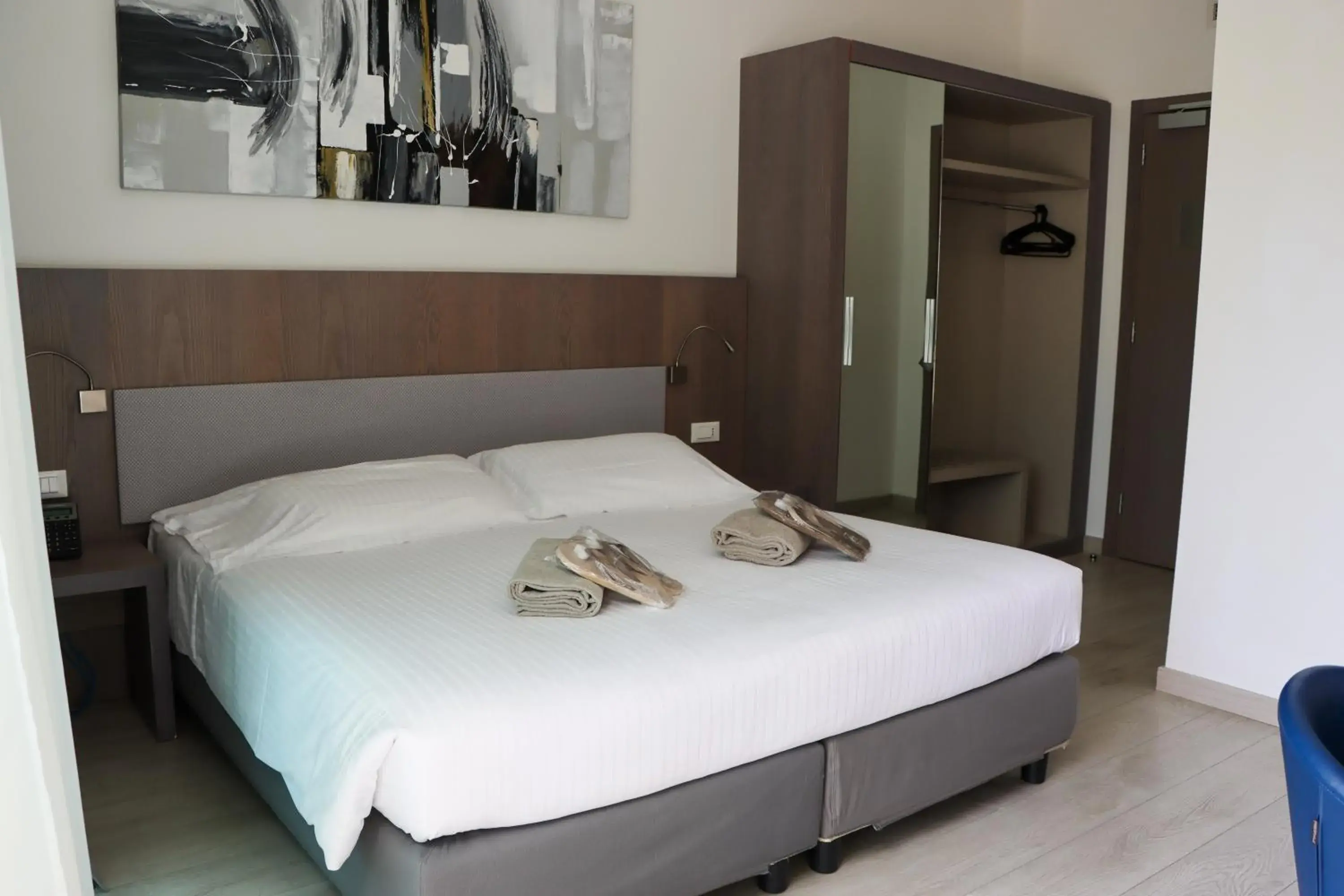 Bed in Seven Park Hotel Lake Como - Adults Only Bed in Seven Park Hotel Lake Como - Adults Only