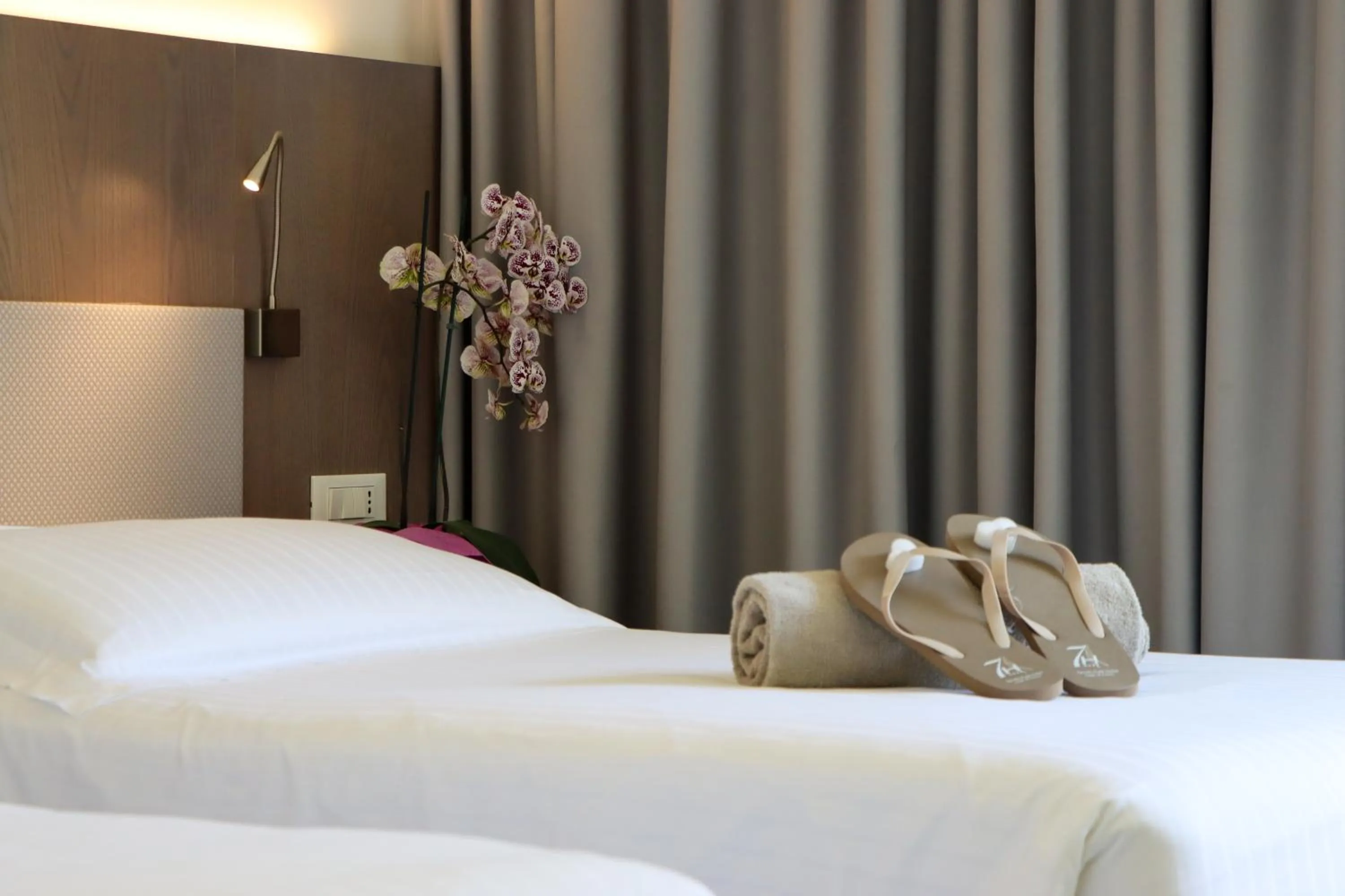 Bed in Seven Park Hotel Lake Como - Adults Only