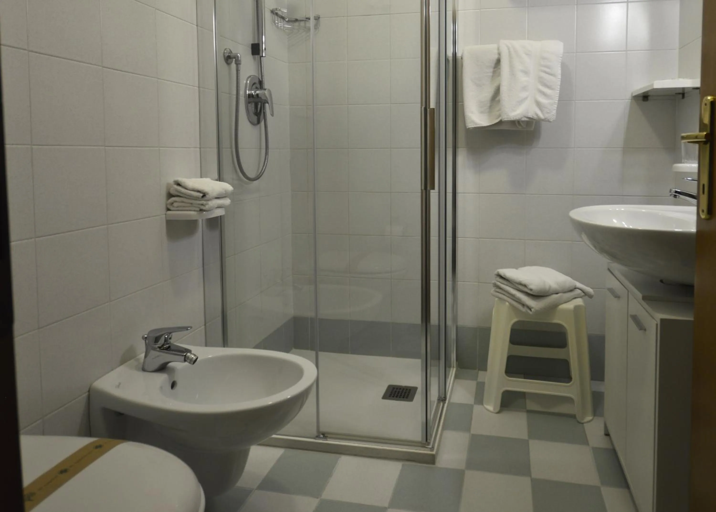 Shower in Villa Lucin