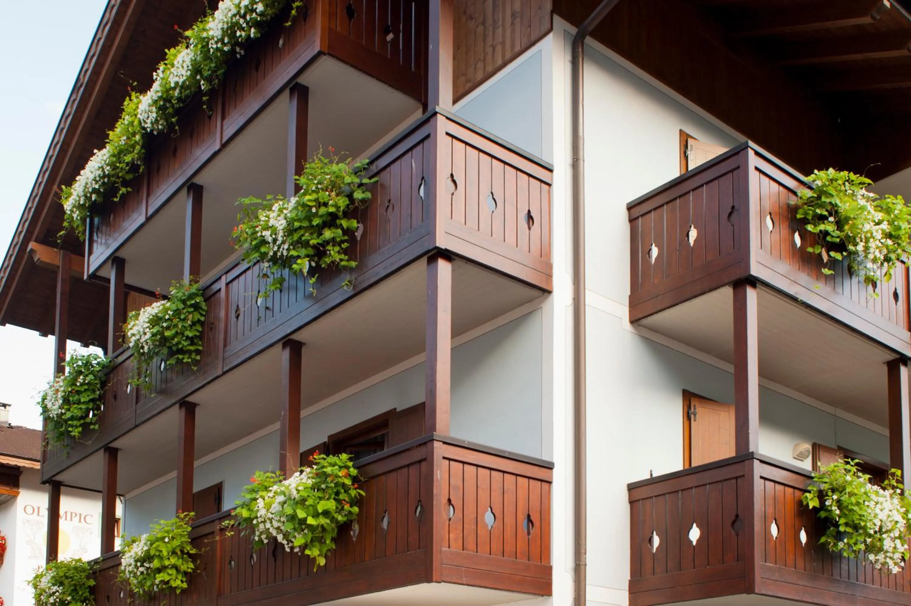 Property building in Villa Lucin