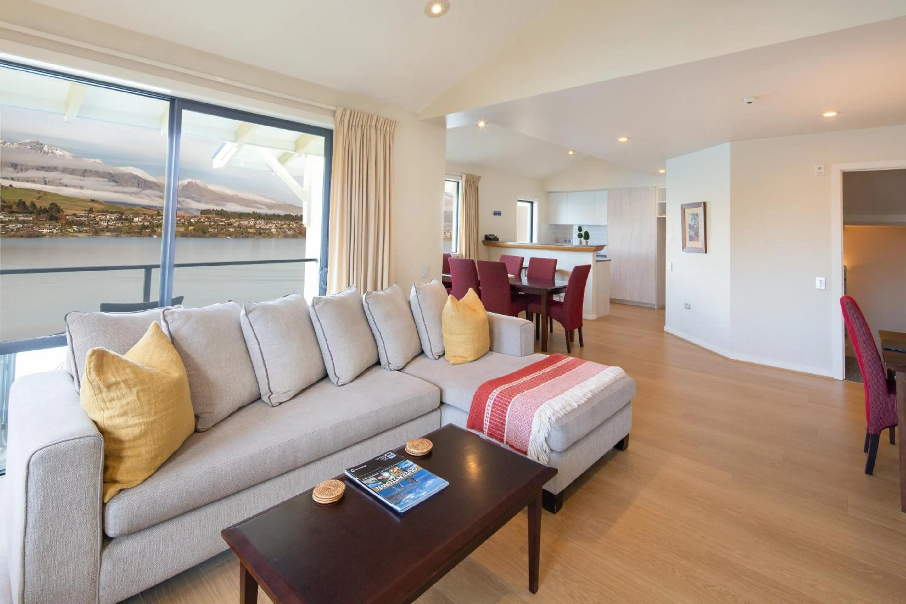 Kitchen or kitchenette in Villa Del Lago