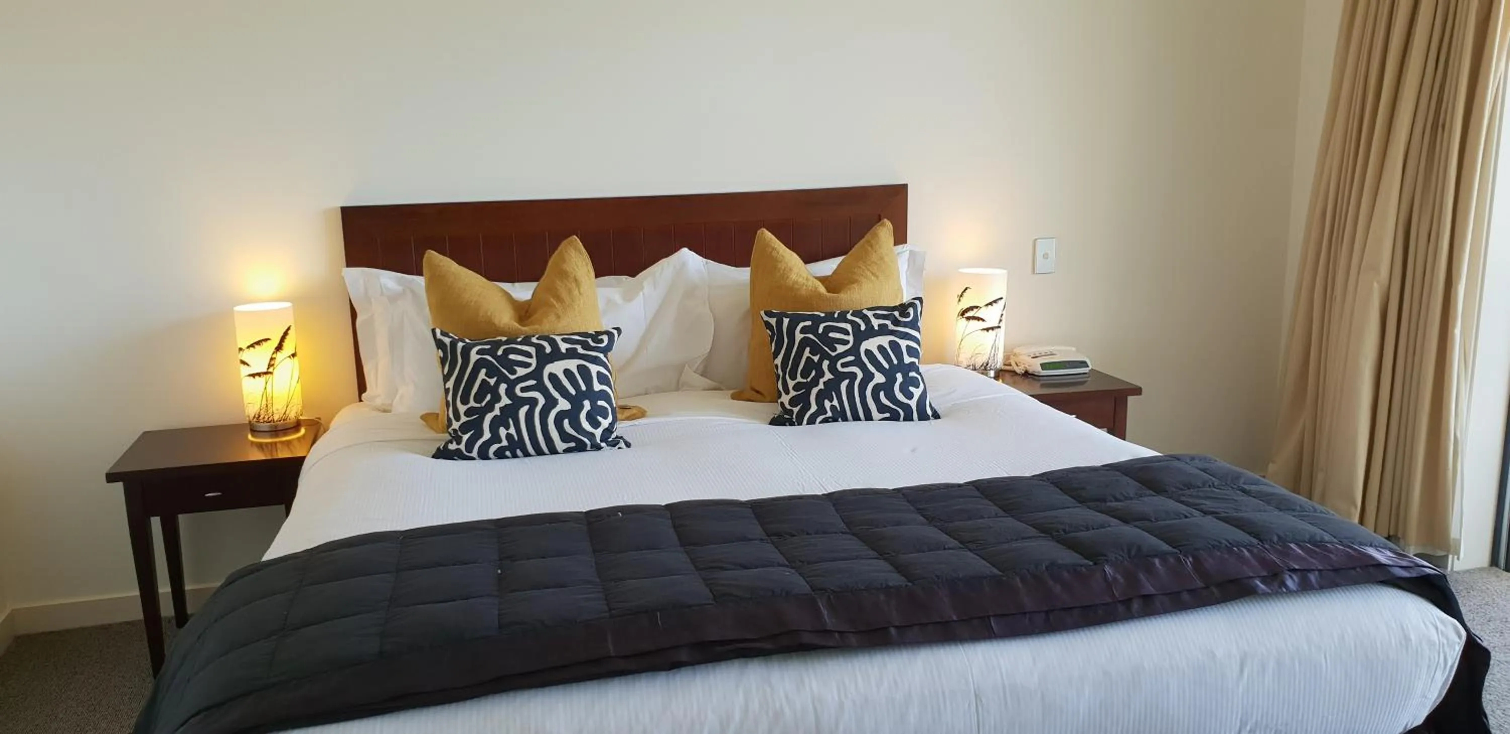 Bedroom in Villa Del Lago