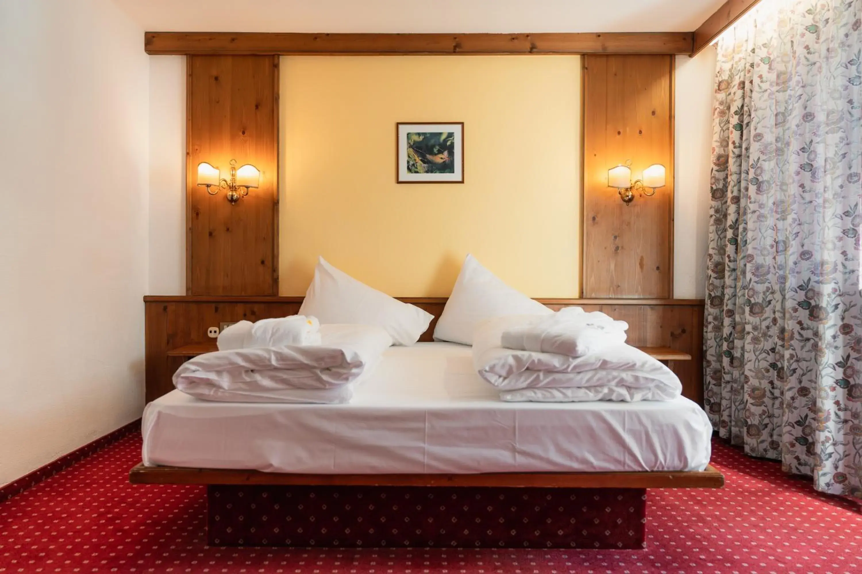 Quadruple Room with Mountain View in Sporthotel Kurzras Quadruple Room with Mountain View in Sporthotel Kurzras