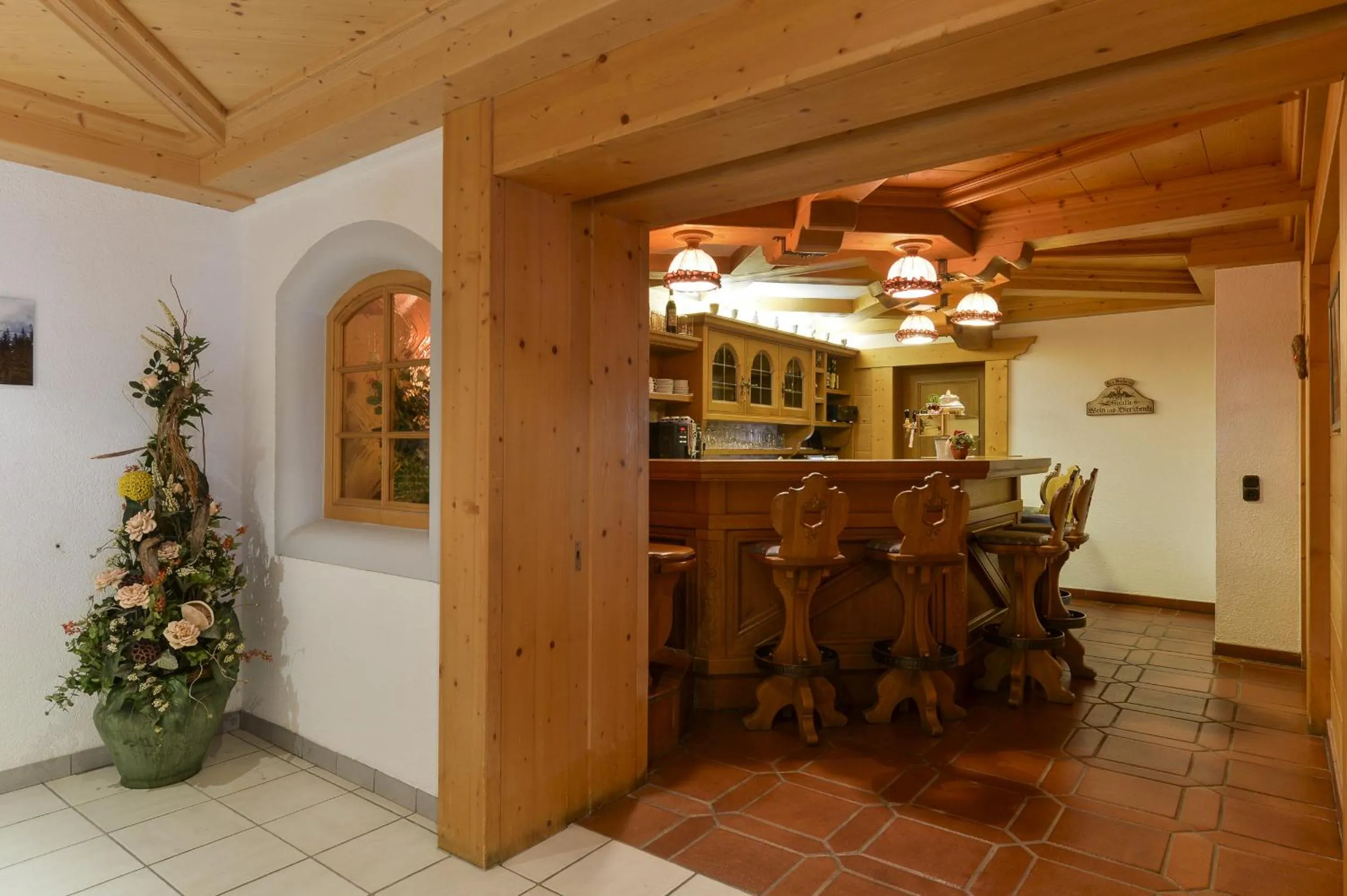 Lounge or bar in Hotel Bergheim