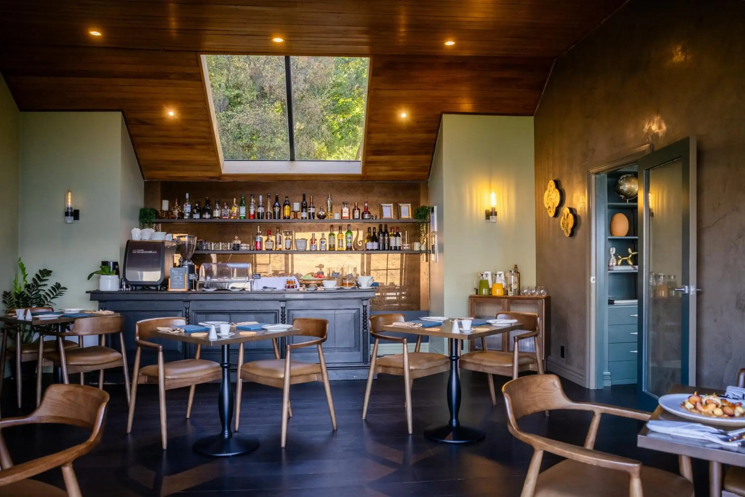 Lounge or bar in Azur Lodge Lounge or bar in Azur Lodge