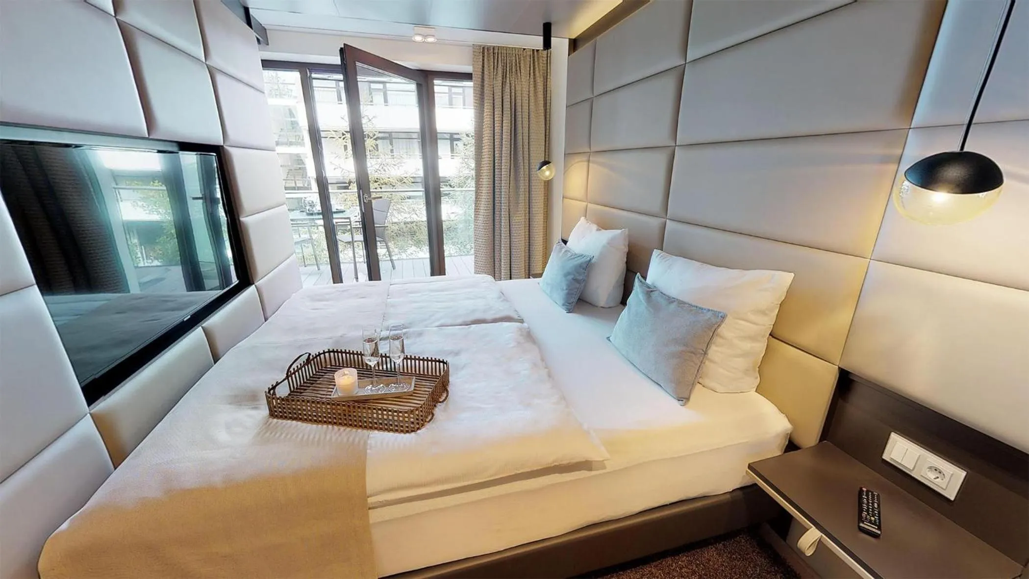 White Pearl Apartment 2.14