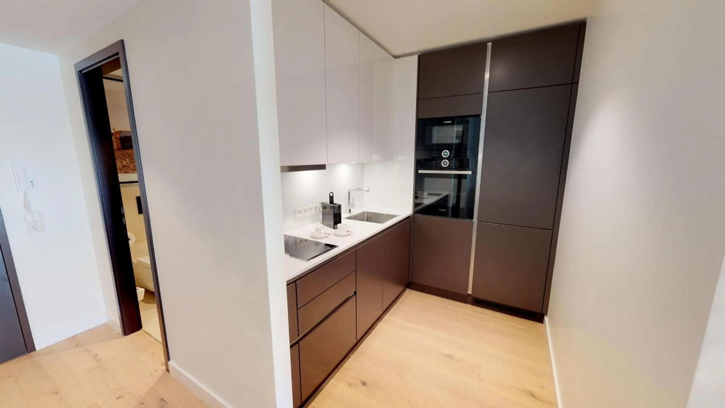 White Pearl Apartment 2.15