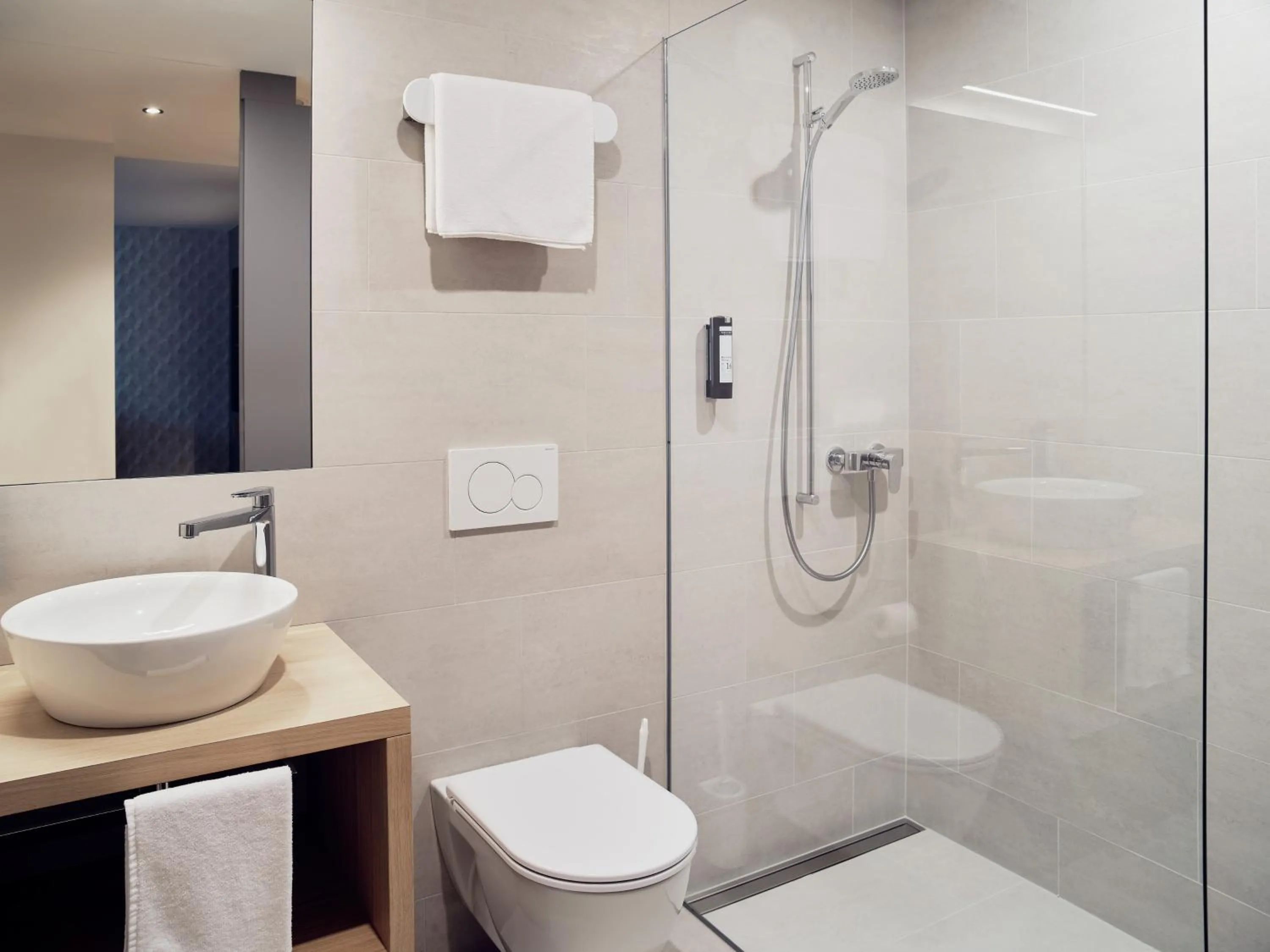 Bathroom in Hotel Neu-Schönstatt