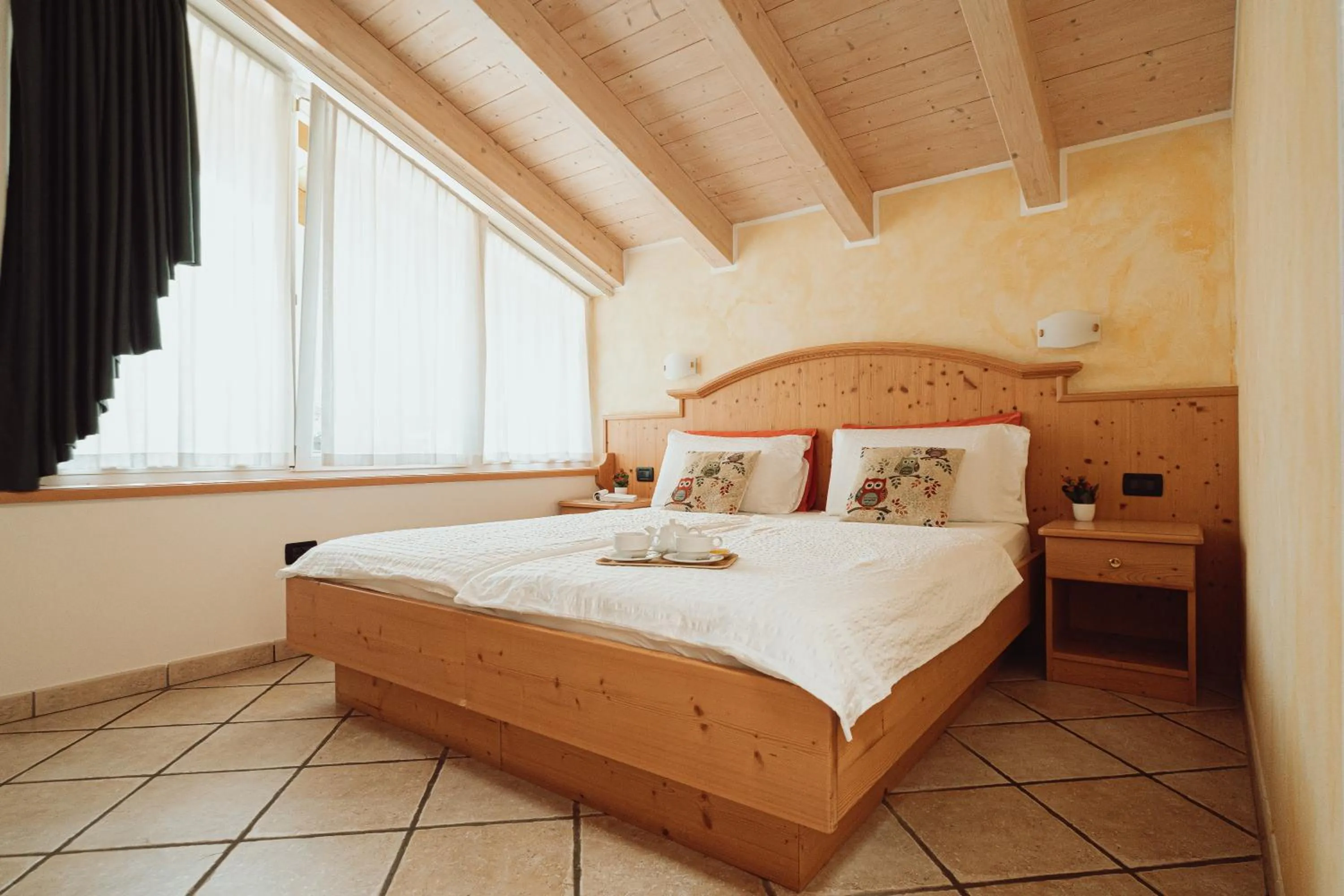 Bed in Agritur Val d'Adige