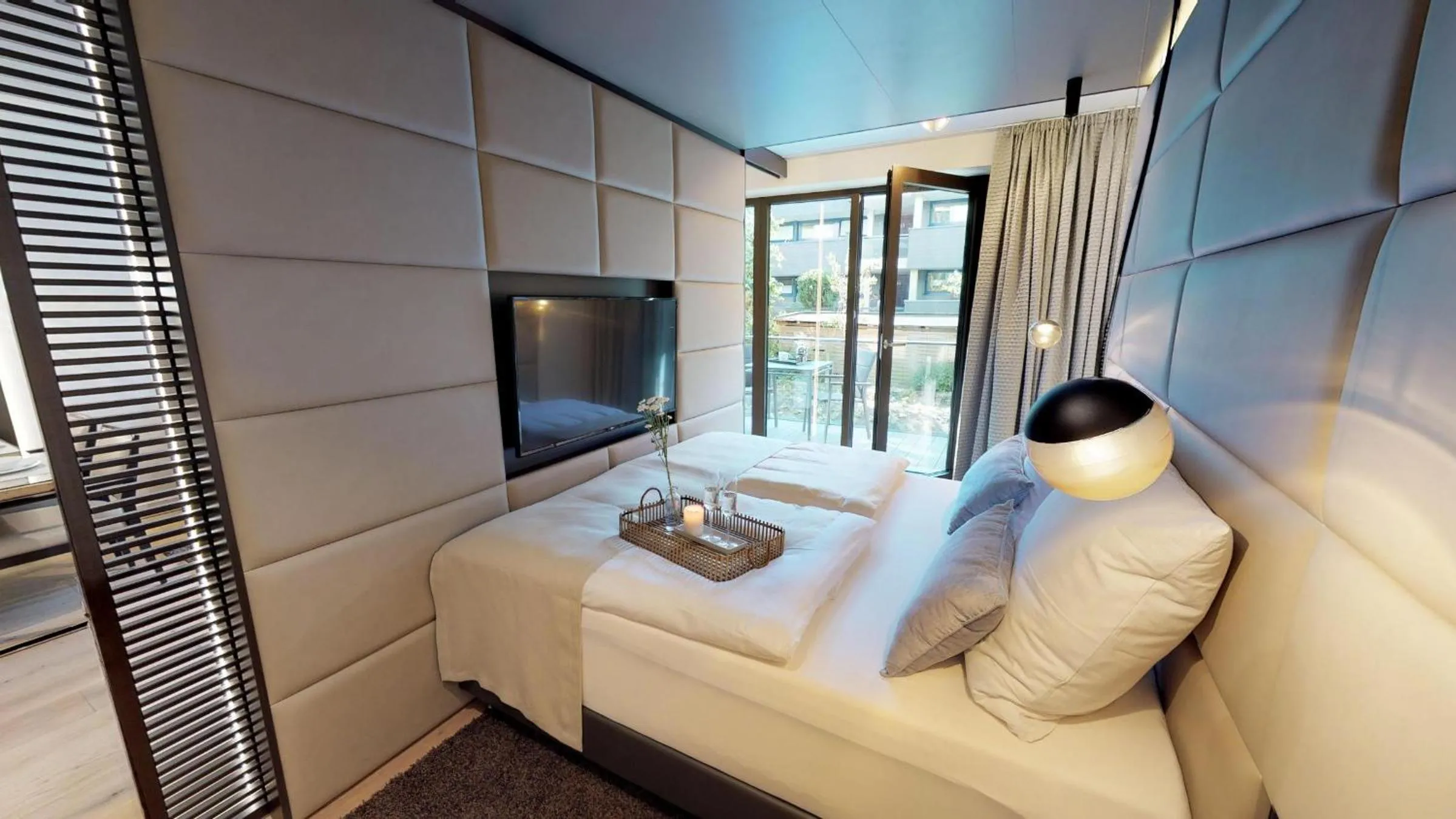 White Pearl Apartment 0.03