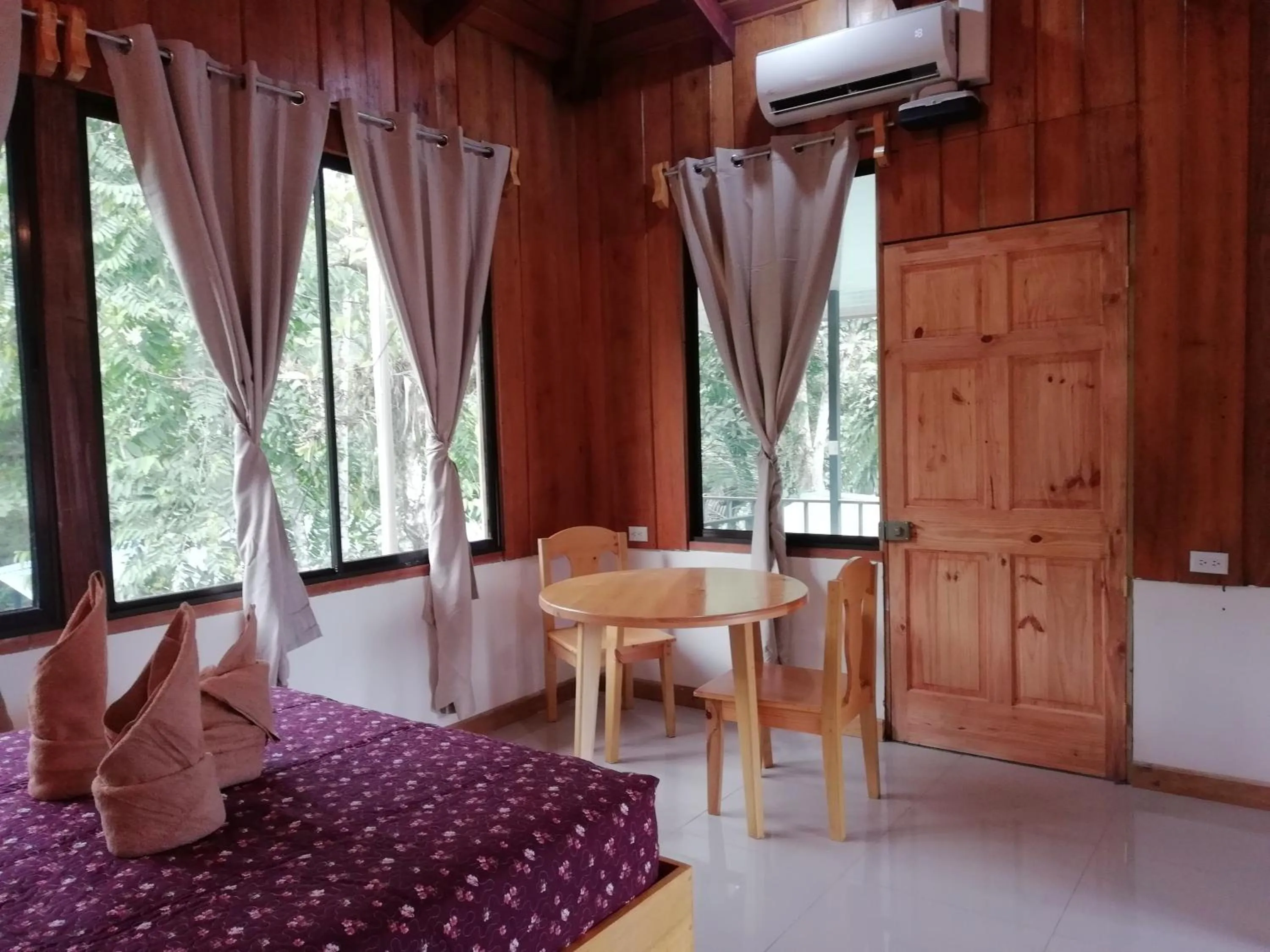 Comfort Quadruple Room in Hotel El Congo