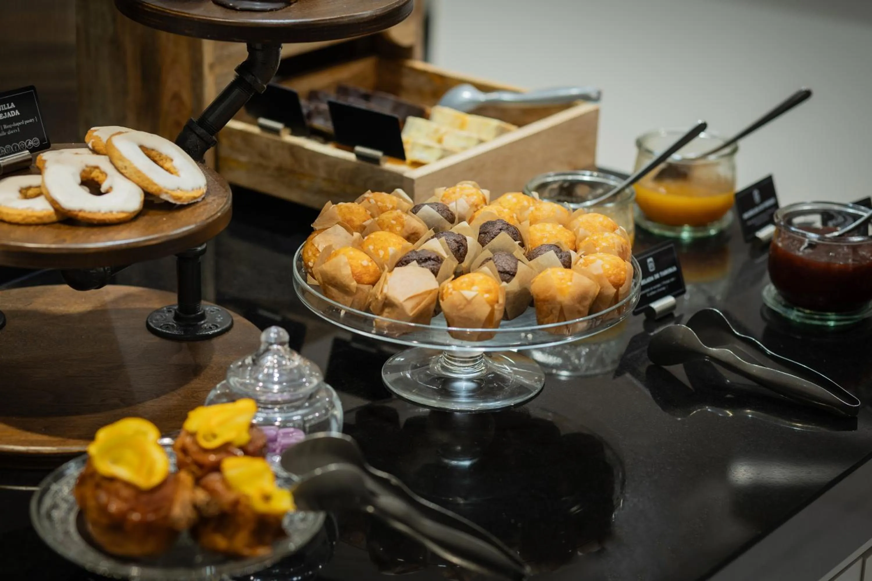 Buffet breakfast in Hotel Ciutadella Barcelona