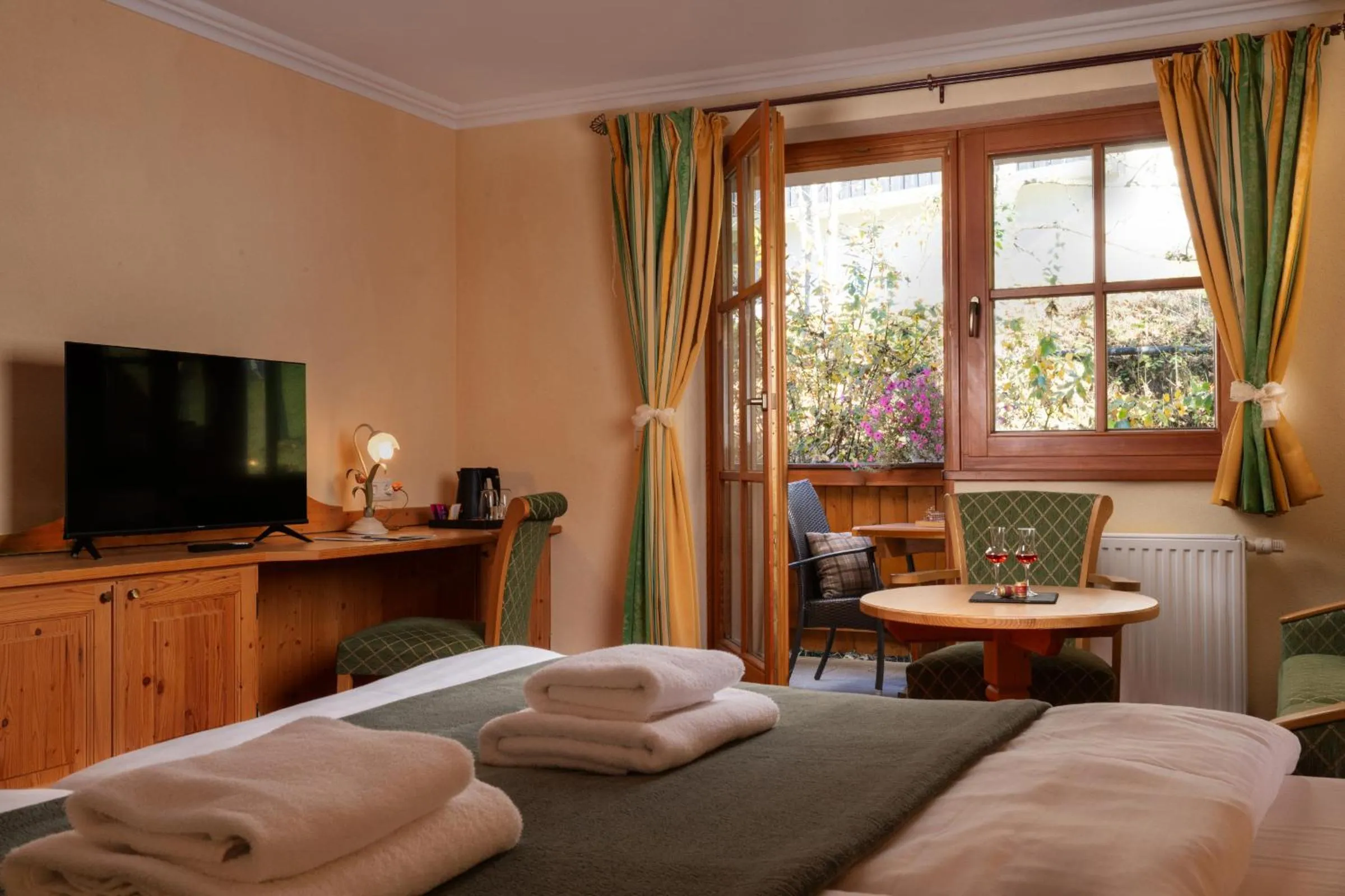 Bedroom, Bed in Sonnhof am Hochkönig