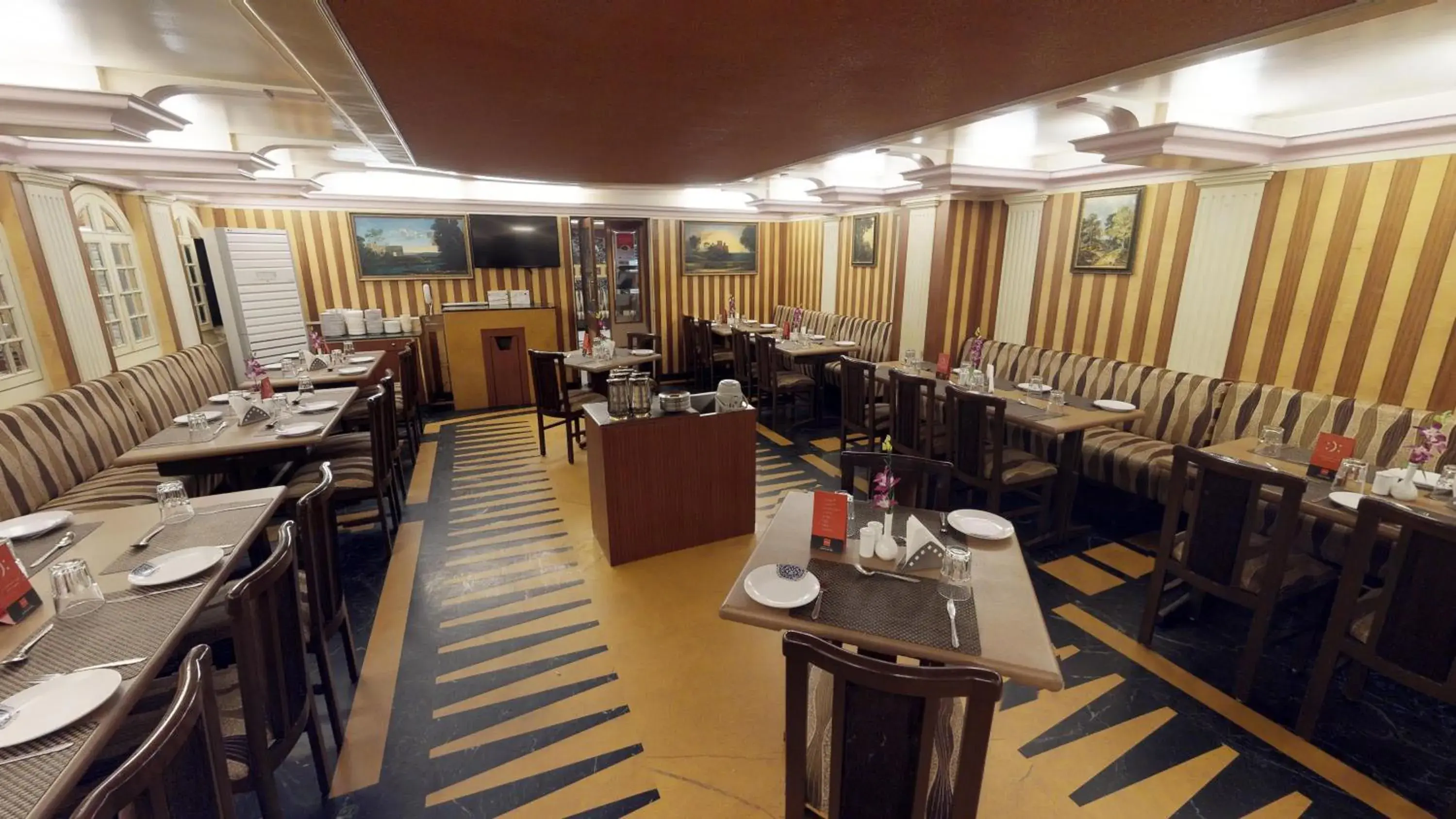 Restaurant/places to eat in Pai Viceroy Restaurant/places to eat in Pai Viceroy