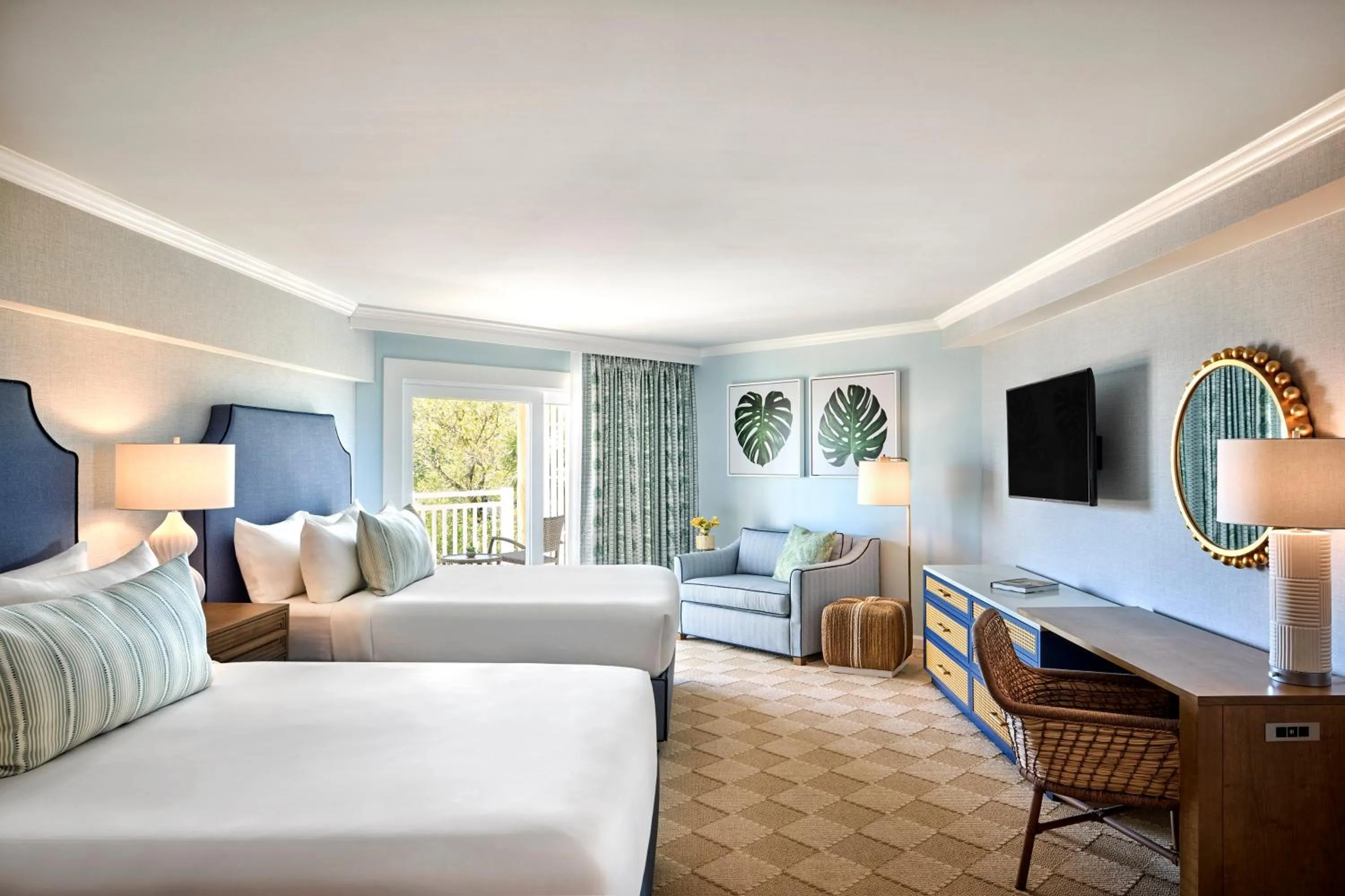 Bedroom, Bed in Omni Hilton Head Oceanfront Resort