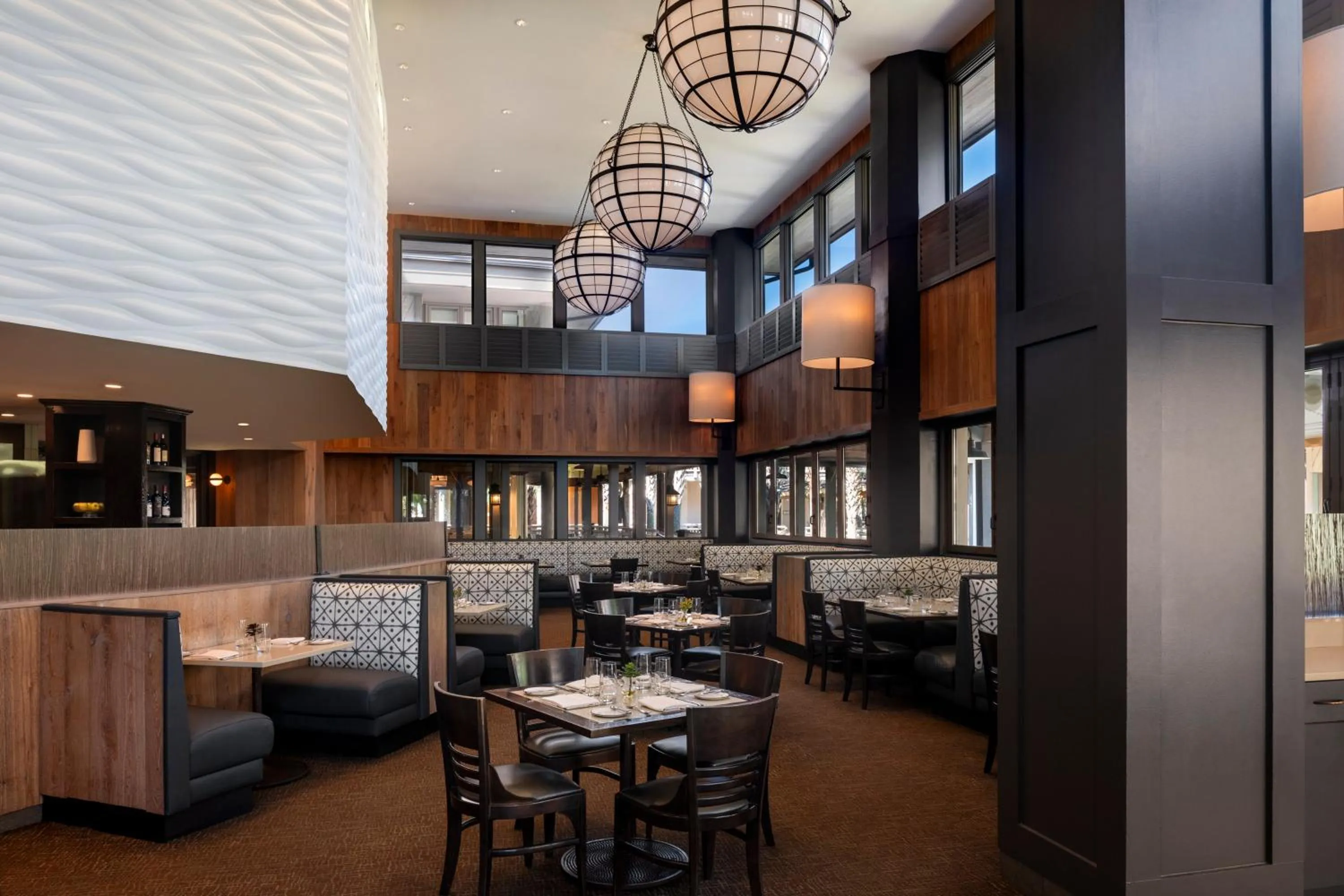 Restaurant/places to eat in Omni Hilton Head Oceanfront Resort