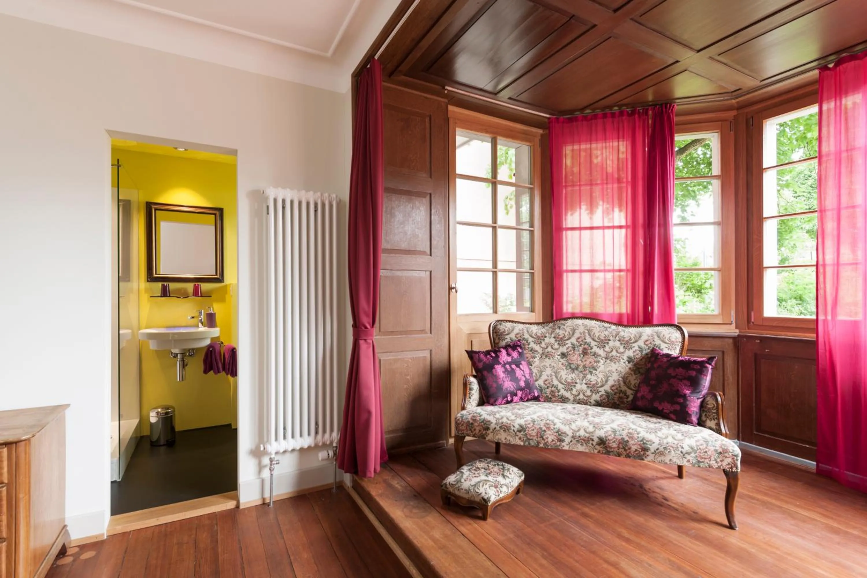 Double Room - single occupancy in Kulturhotel Guggenheim
