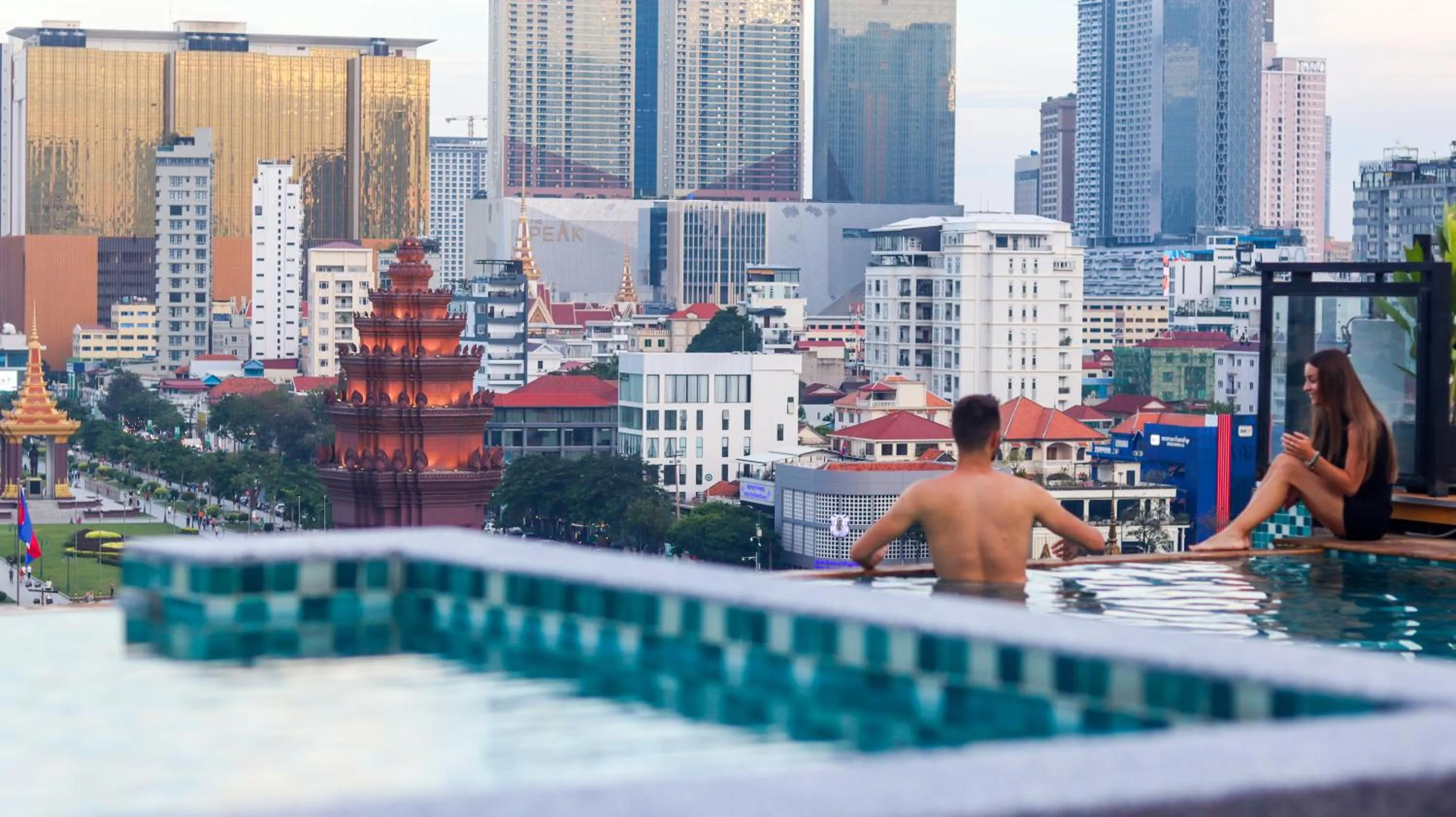 Swimming pool in Phnom Penh 51 Hotel & Residences