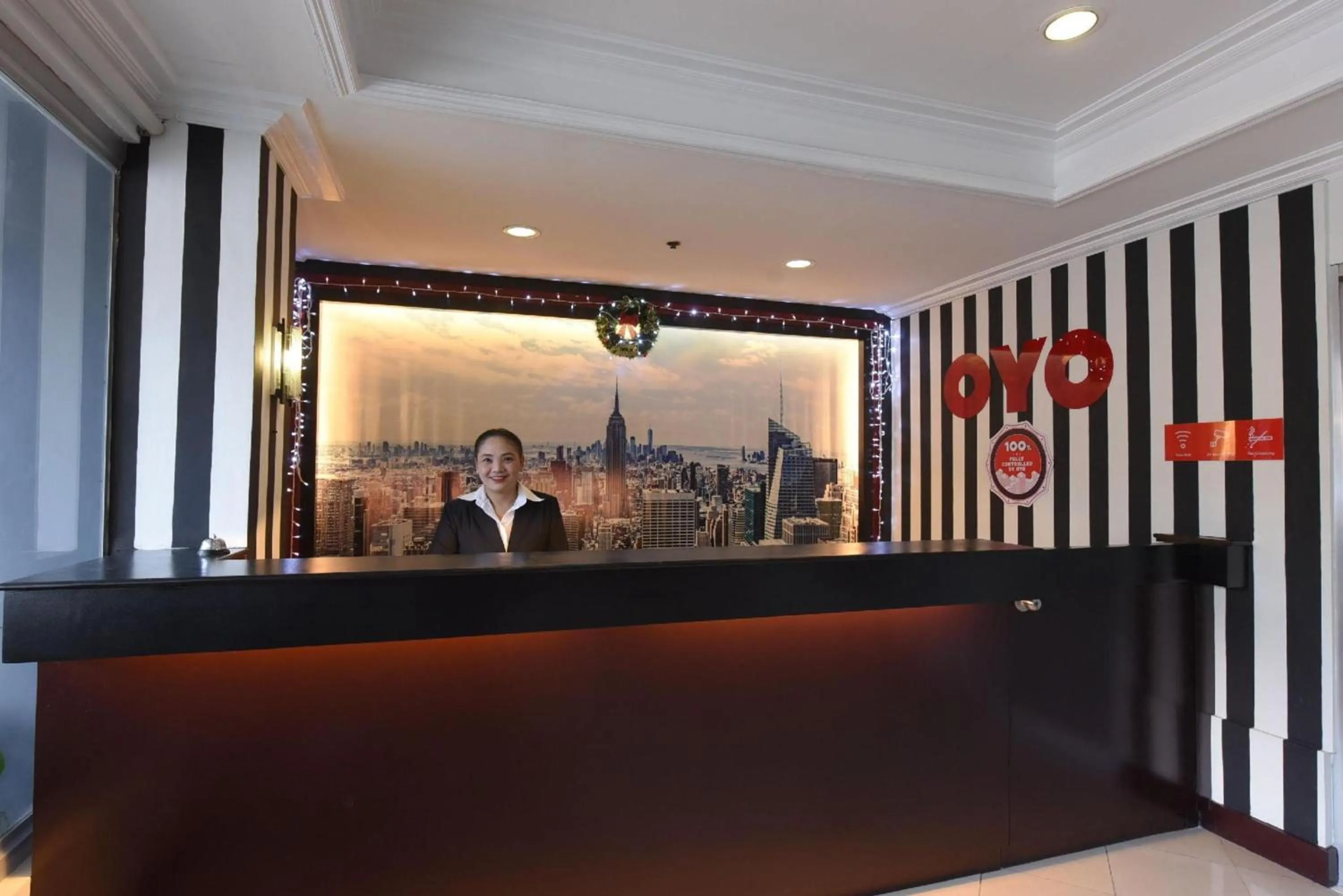 Lobby or reception in OYO 115 Northridge Mansions