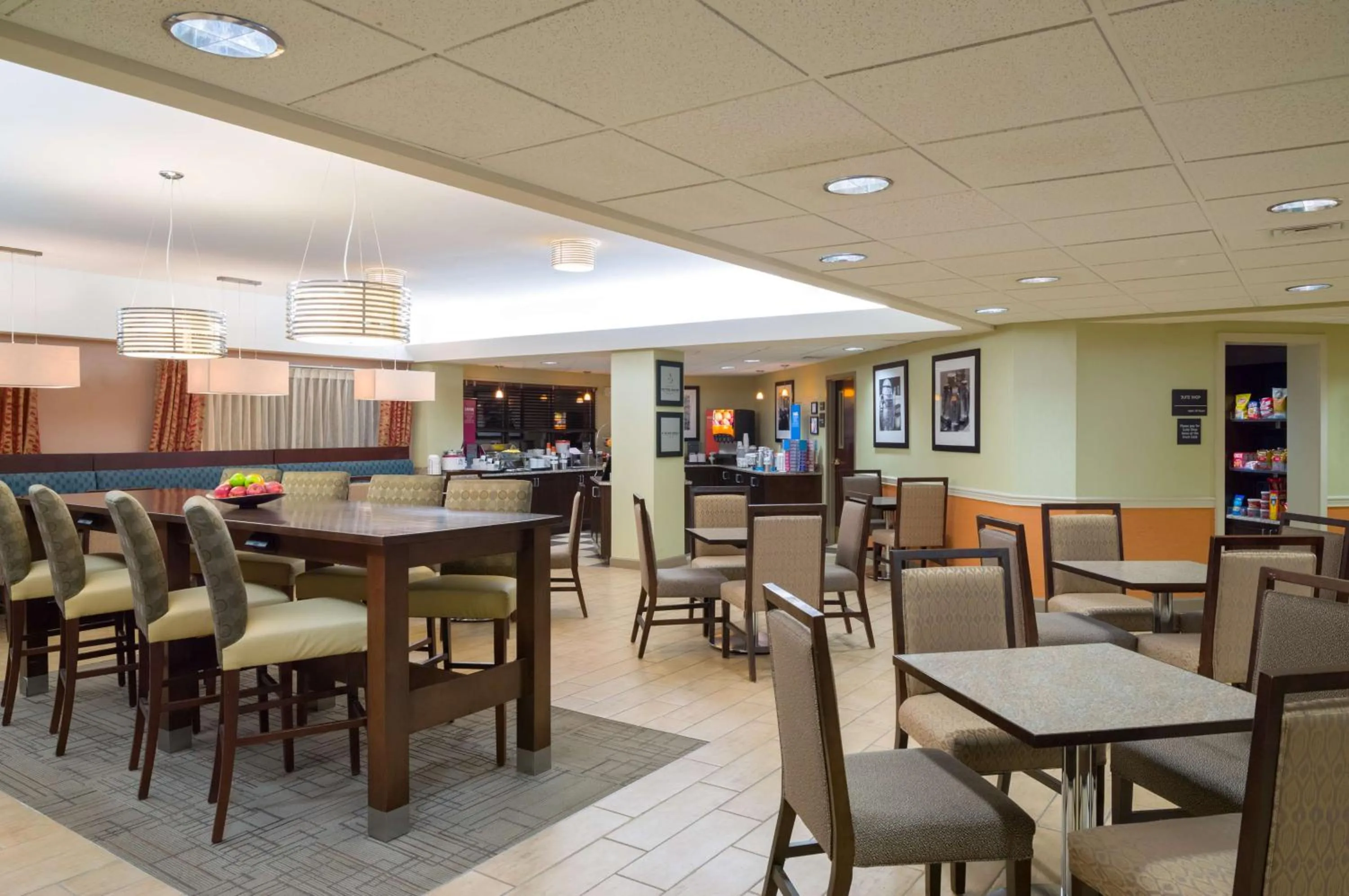 Breakfast in Larkspur Landing Carlisle