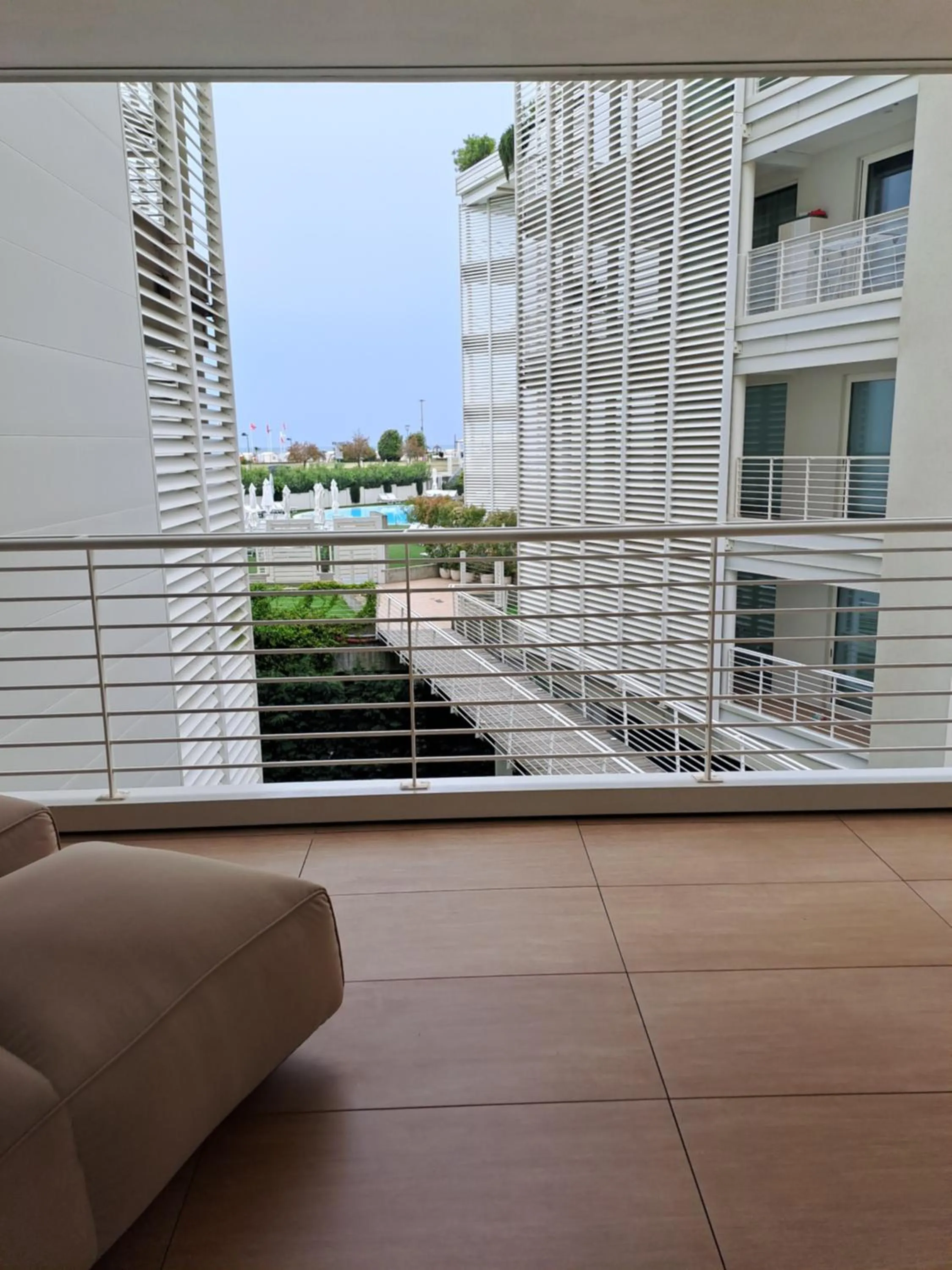 Day in Marina Verde Resort Official