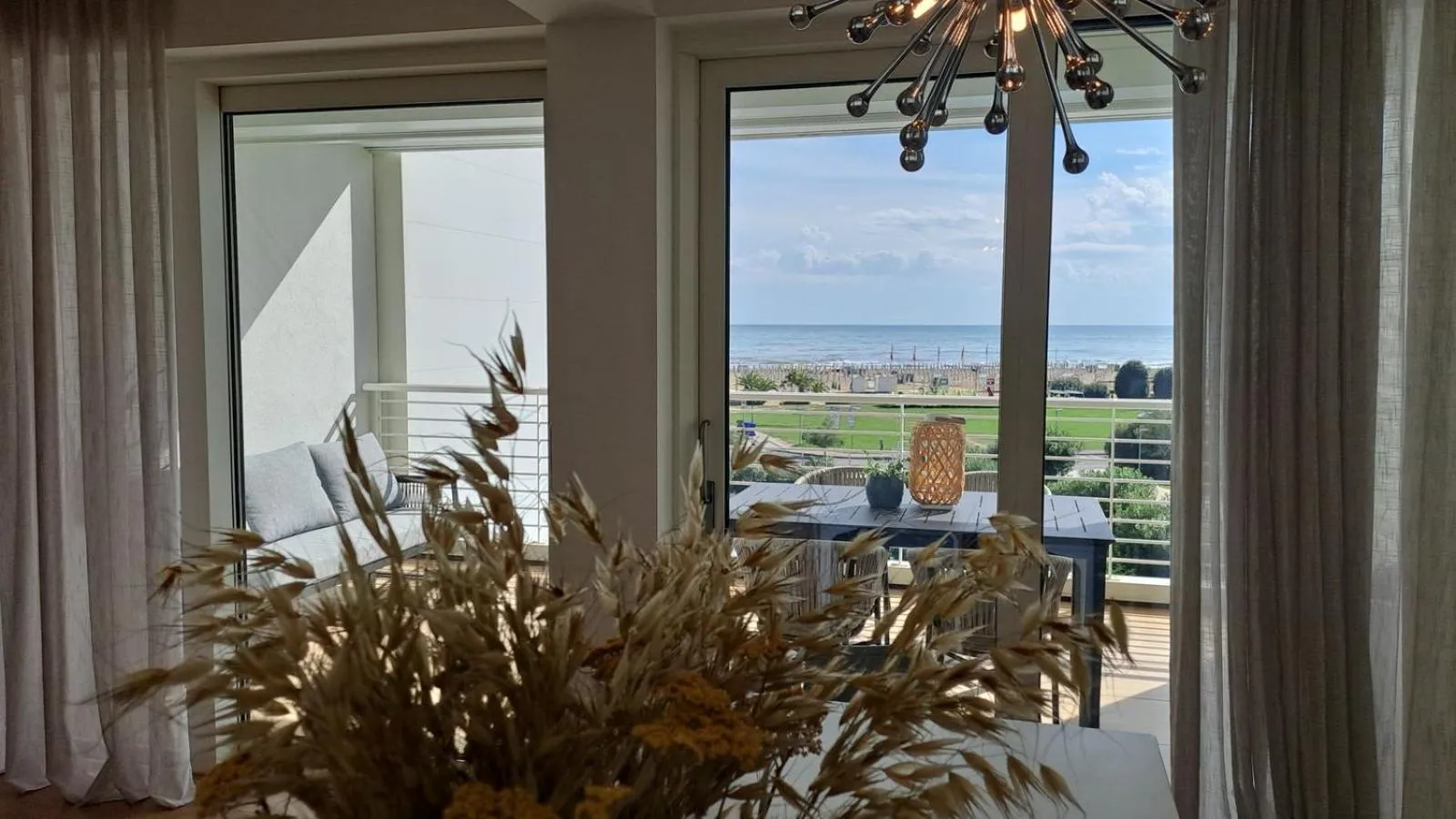 Marina Verde Resort Official