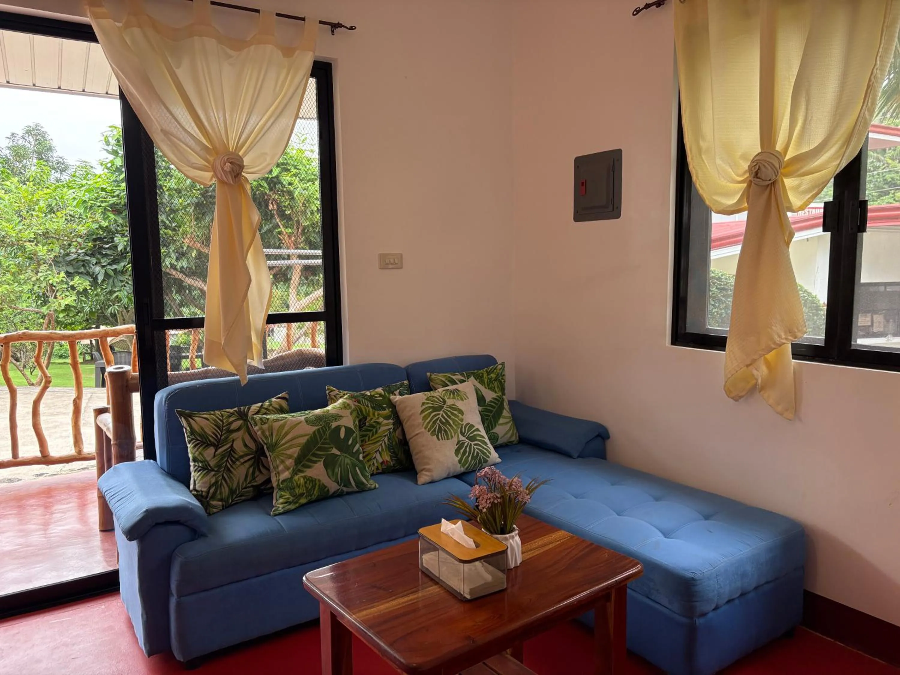 Living room in Tongatok Cliff Resort