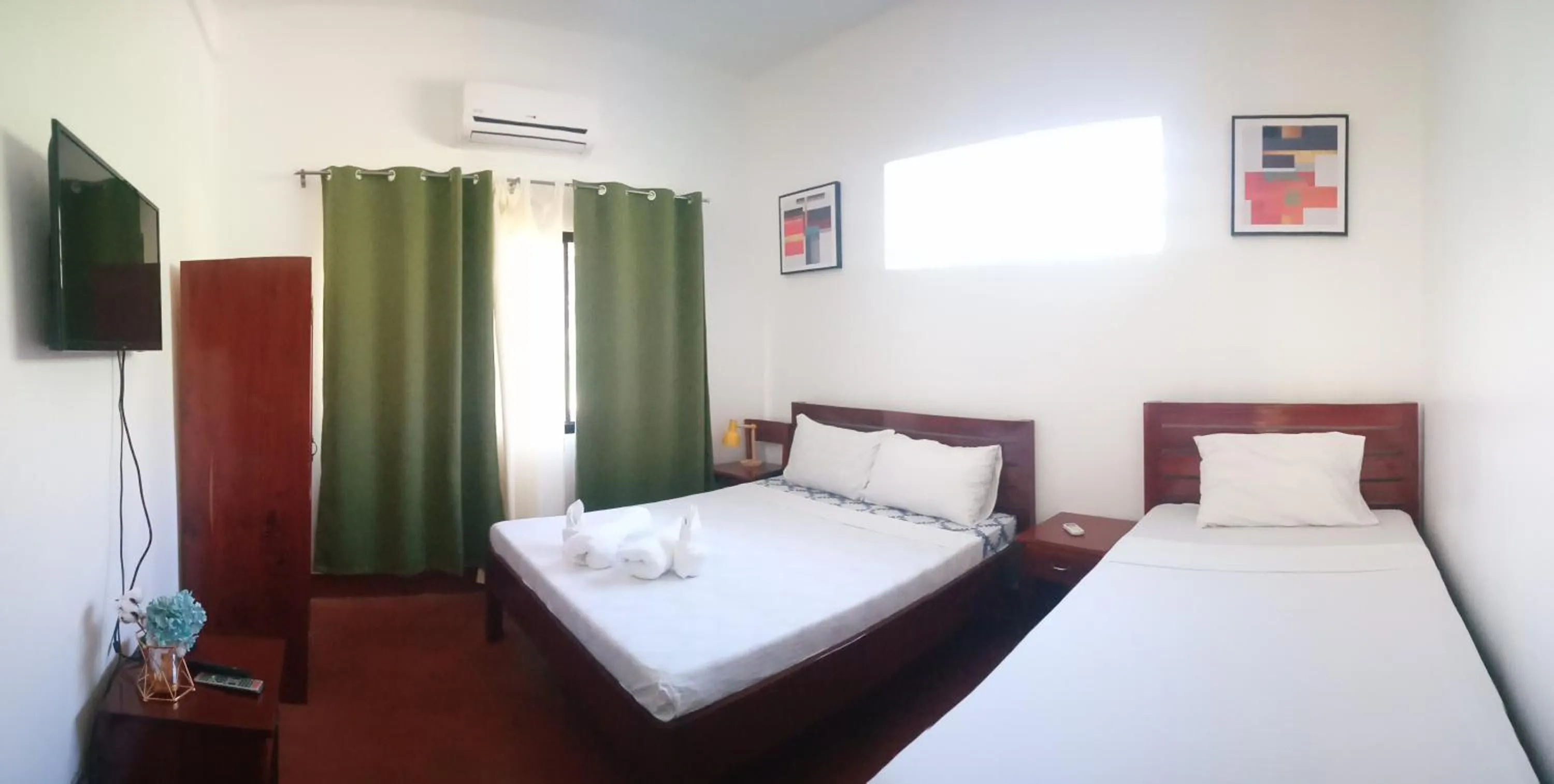TV and multimedia, Bed in Tongatok Cliff Resort