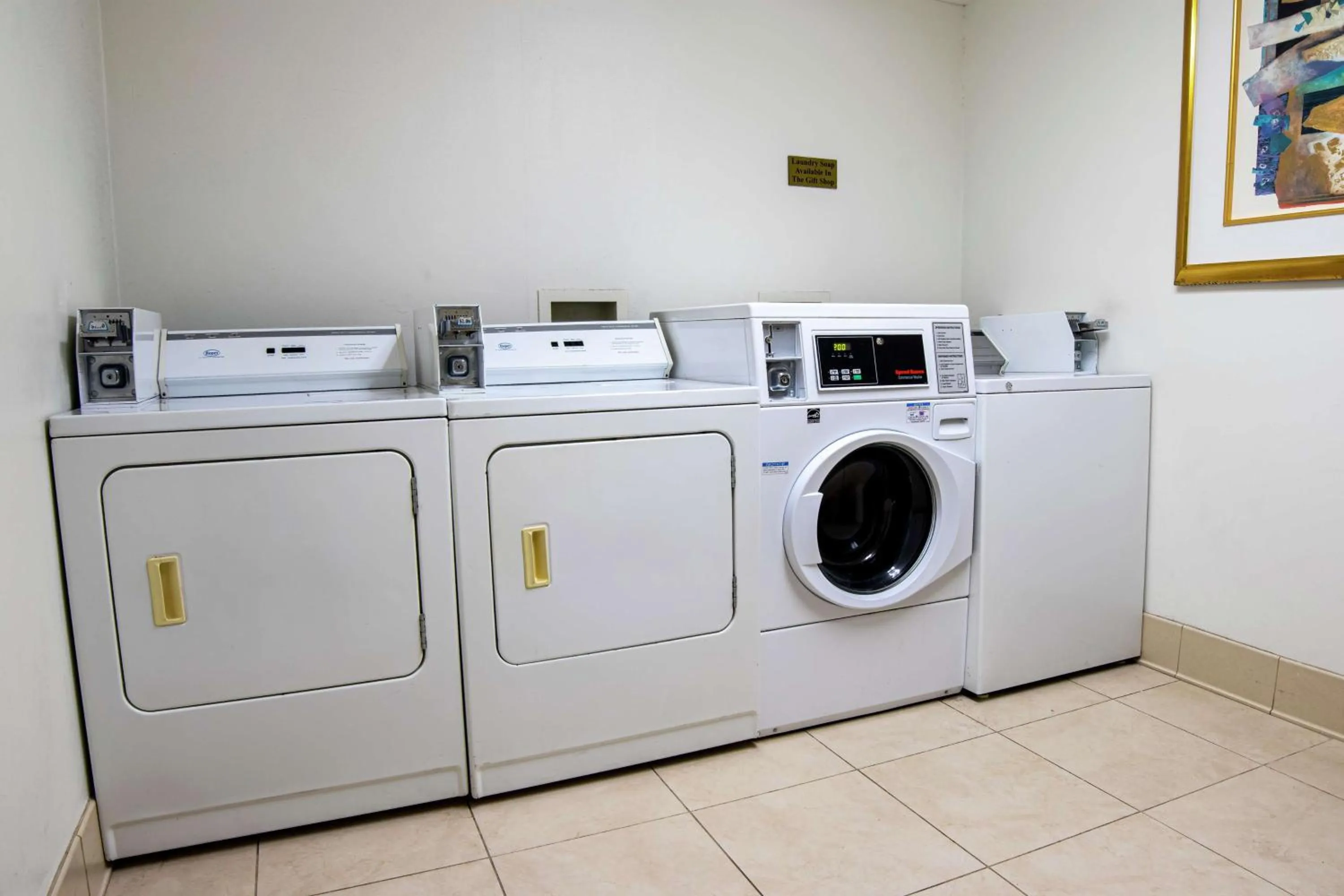 Property building in Embassy Suites by Hilton Indianapolis North