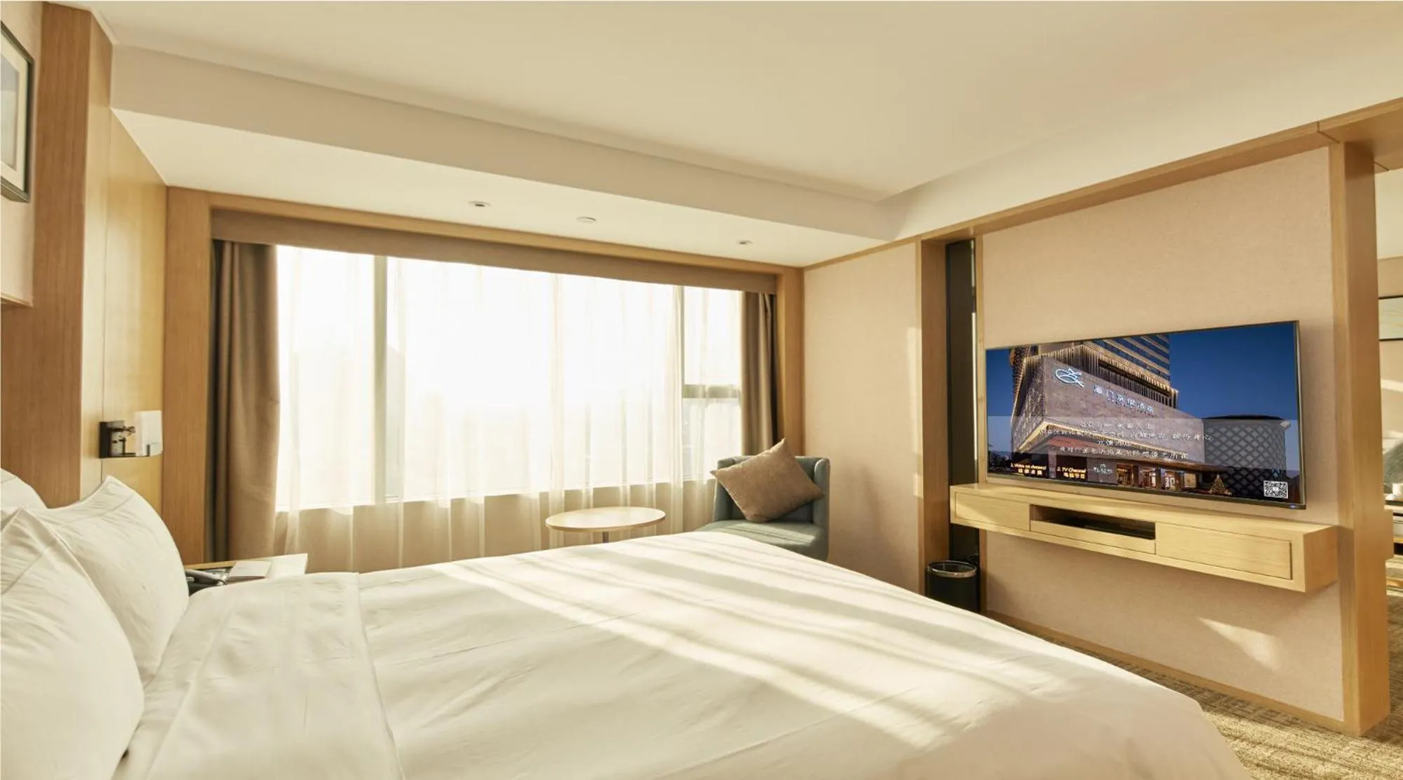 Bed in Zenith Hotel-Near Train Station & The Mixc