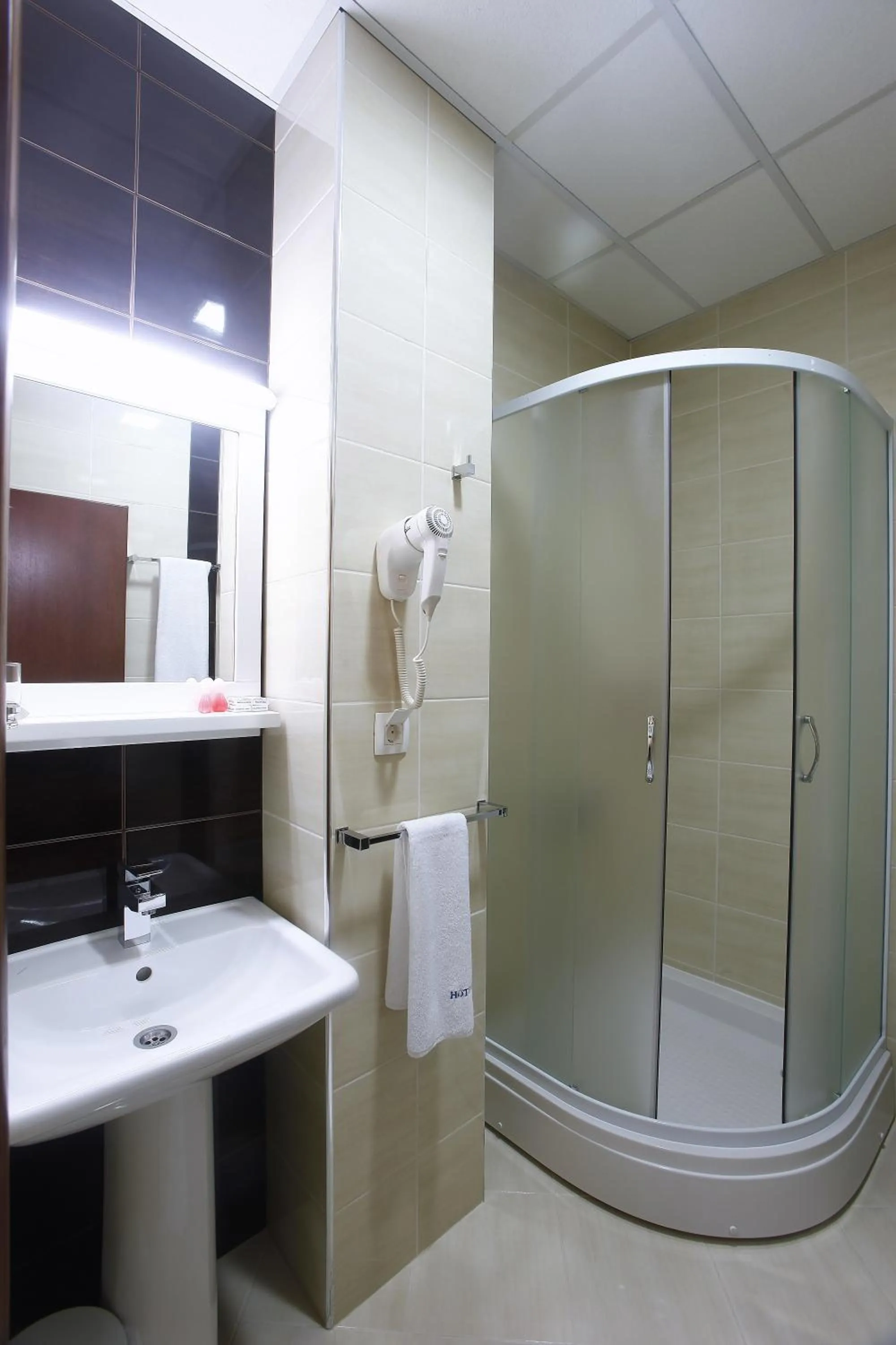 Bathroom in Hotel Centar