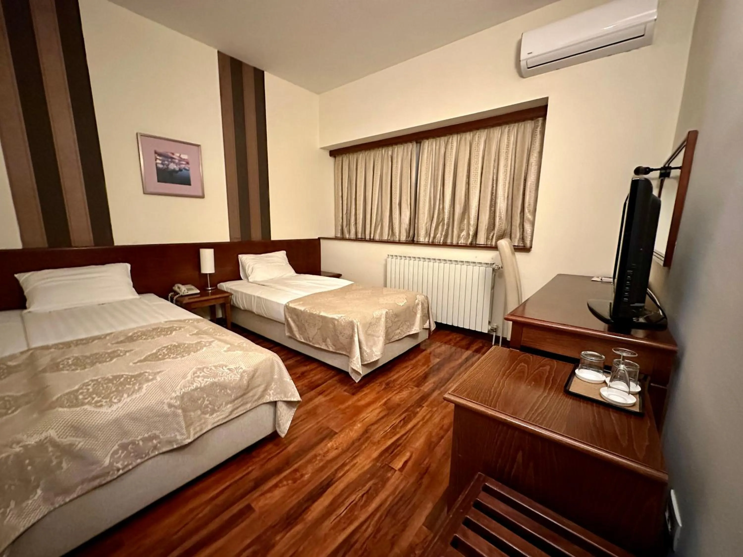 Bed in Hotel Centar