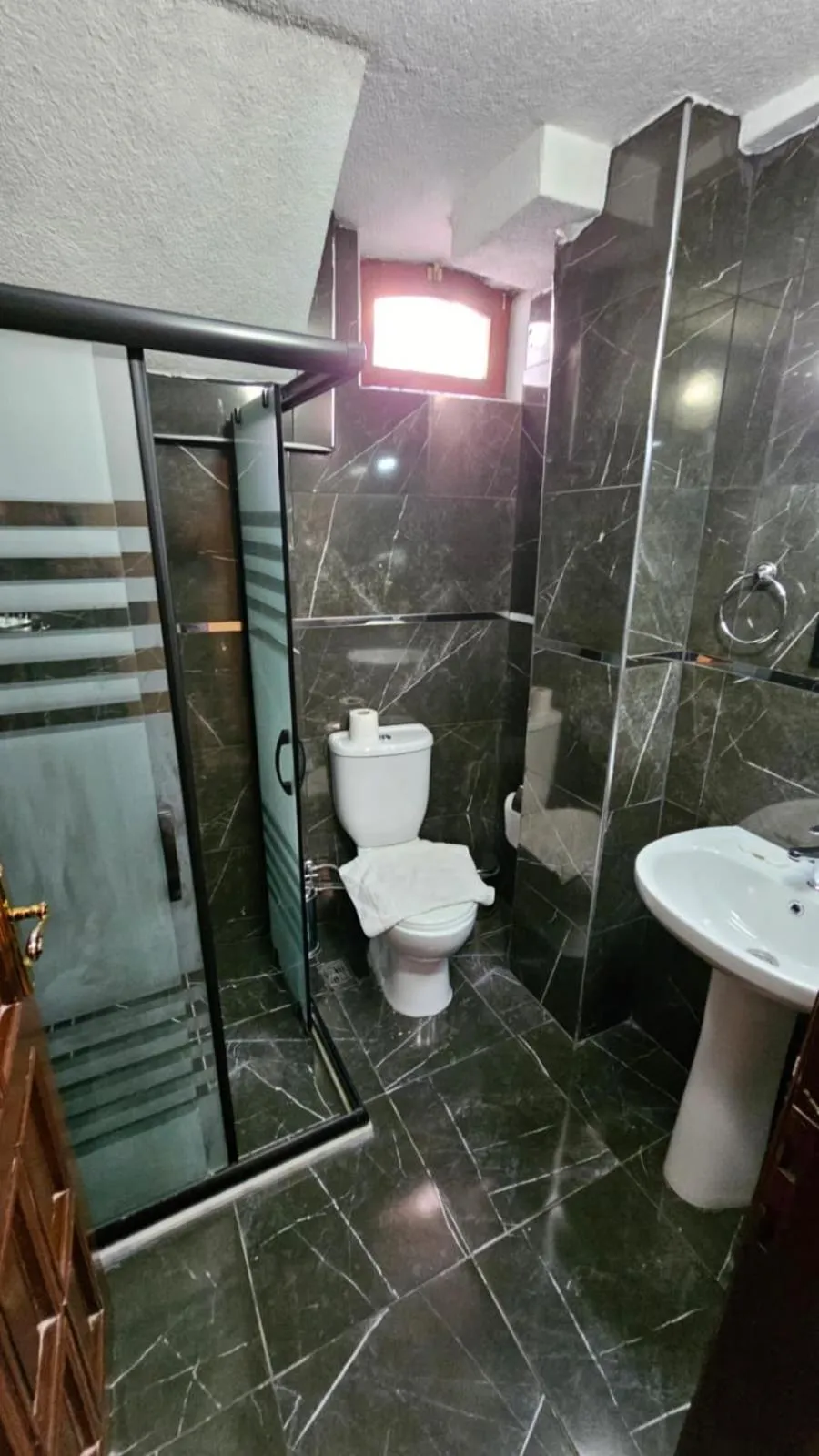 Shower in Ottoman Elegance Hotel
