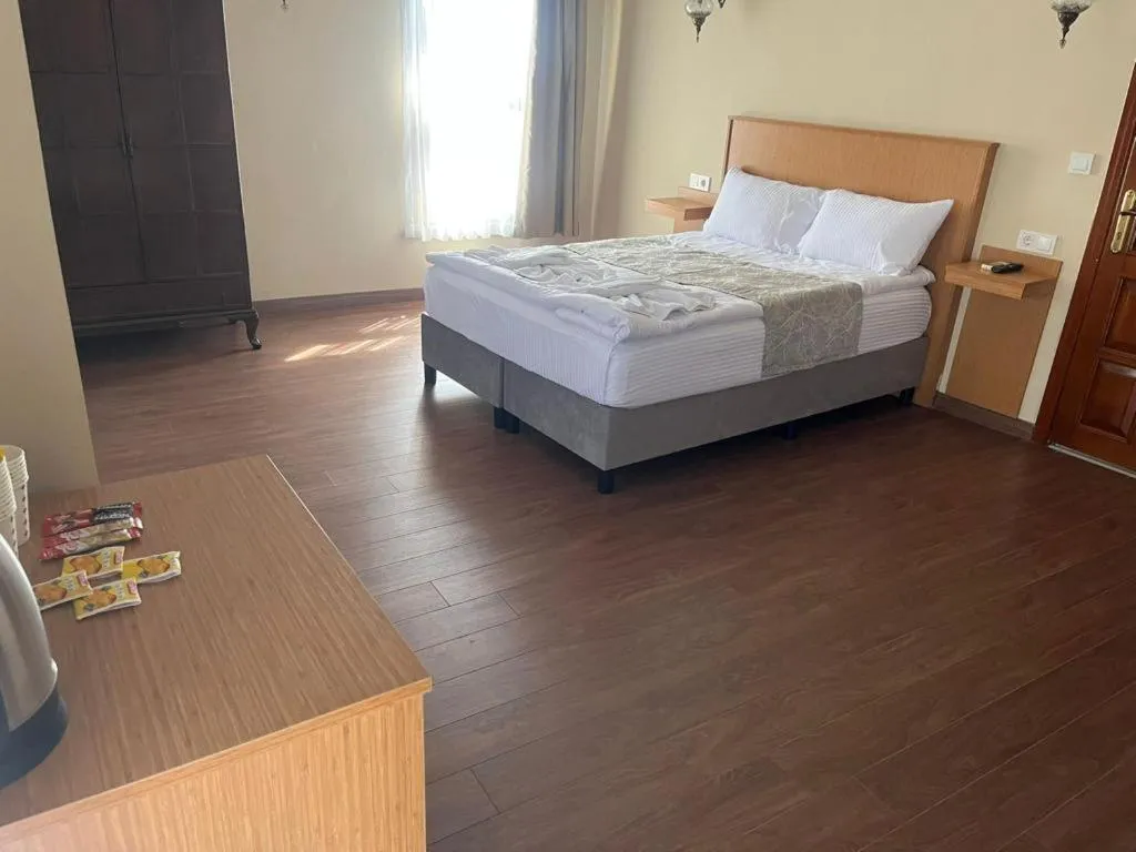 Bedroom, Bed in Ottoman Elegance Hotel