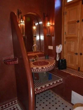 Bathroom in Riad Granvilier