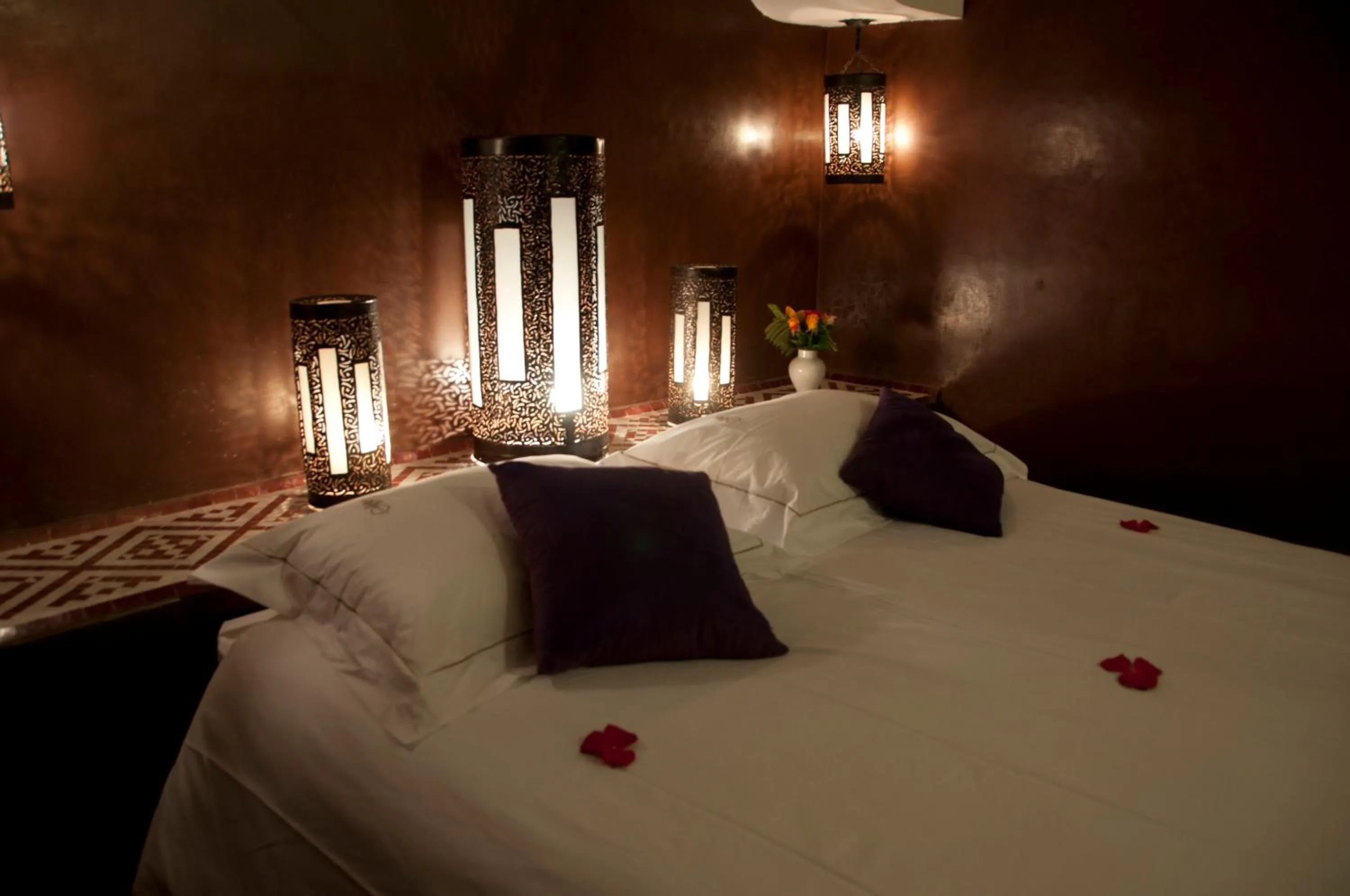 Bed in Riad Granvilier