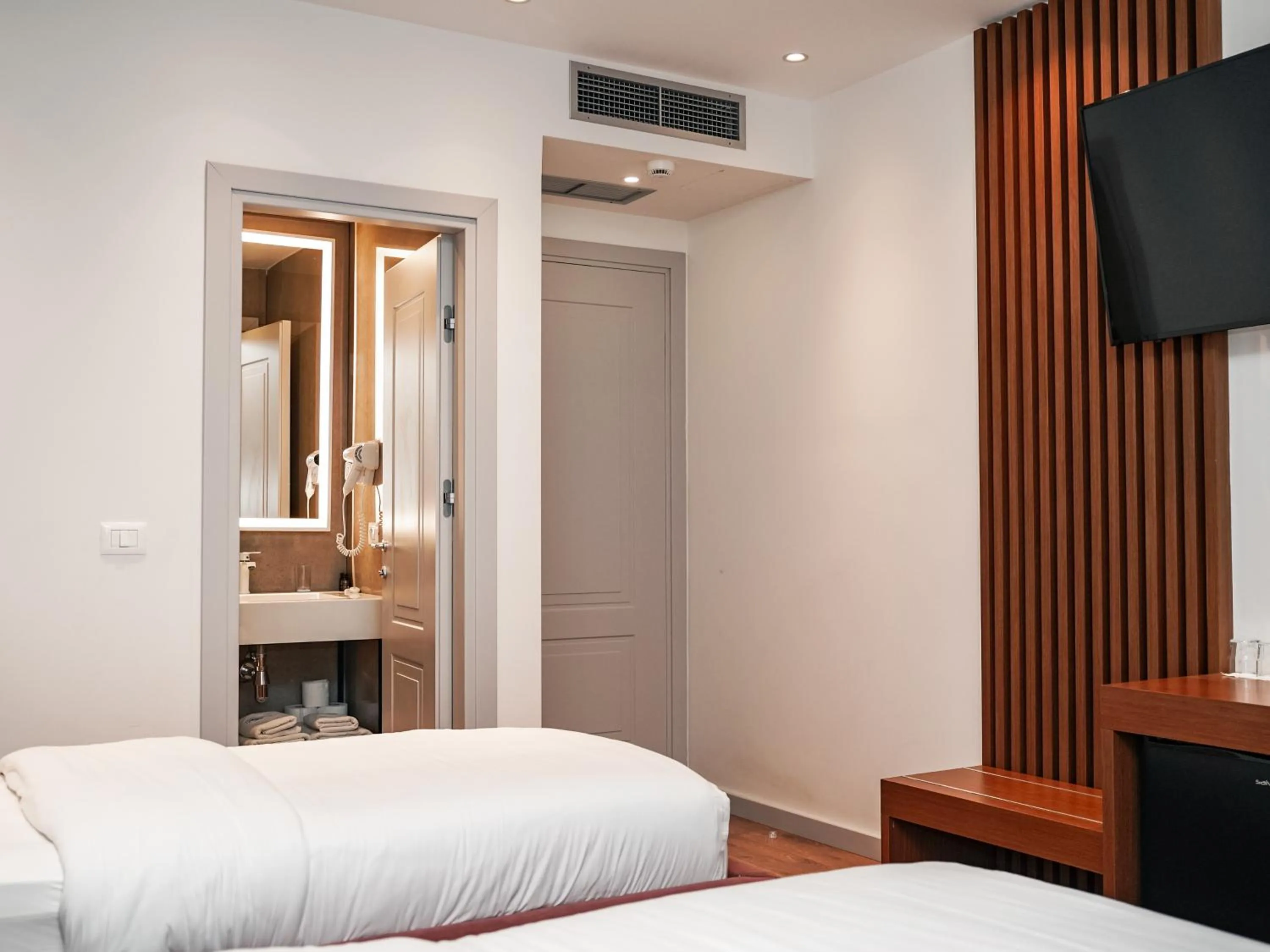 Bed in VM Resort & SPA