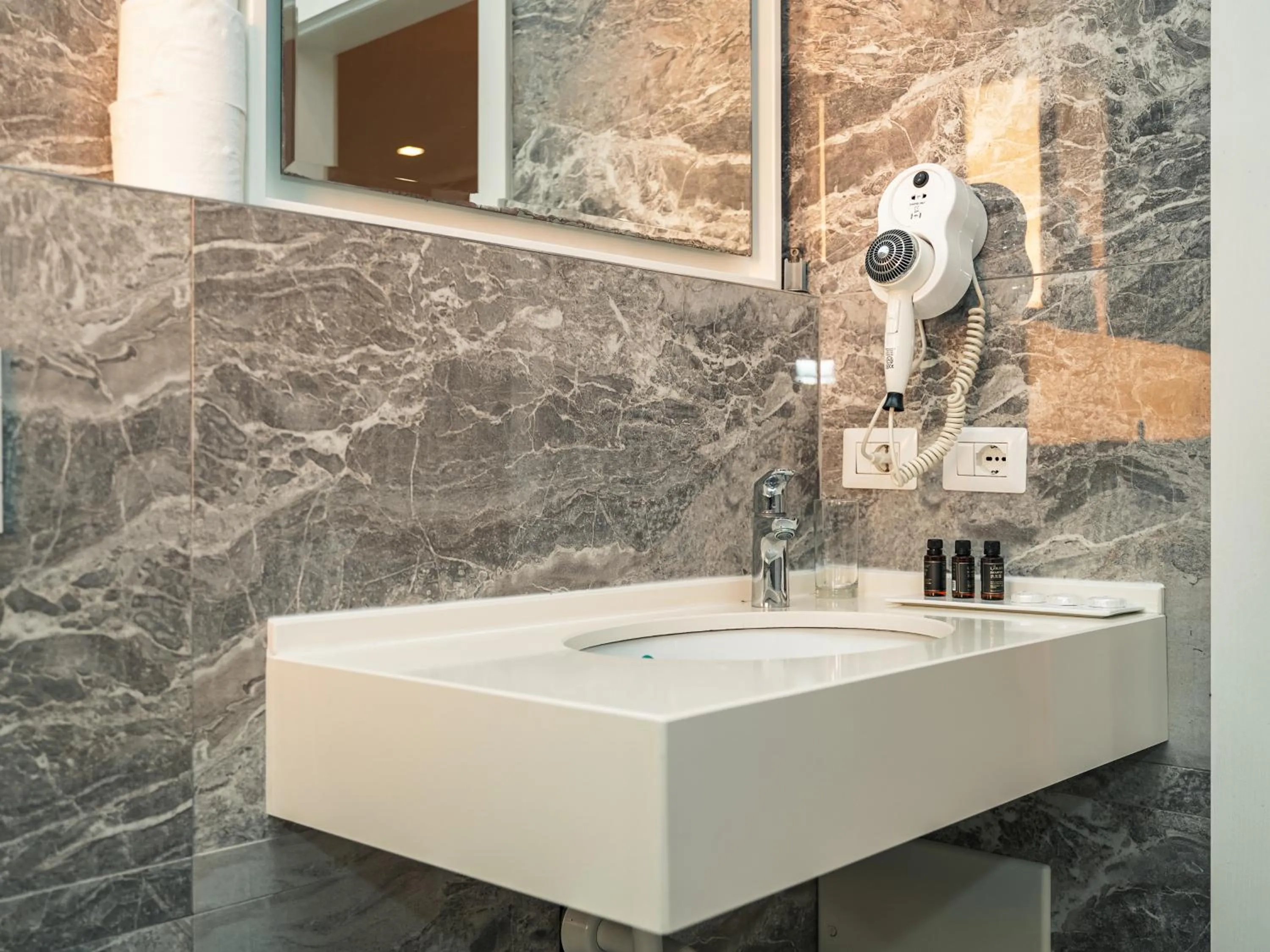 Bathroom in VM Resort & SPA