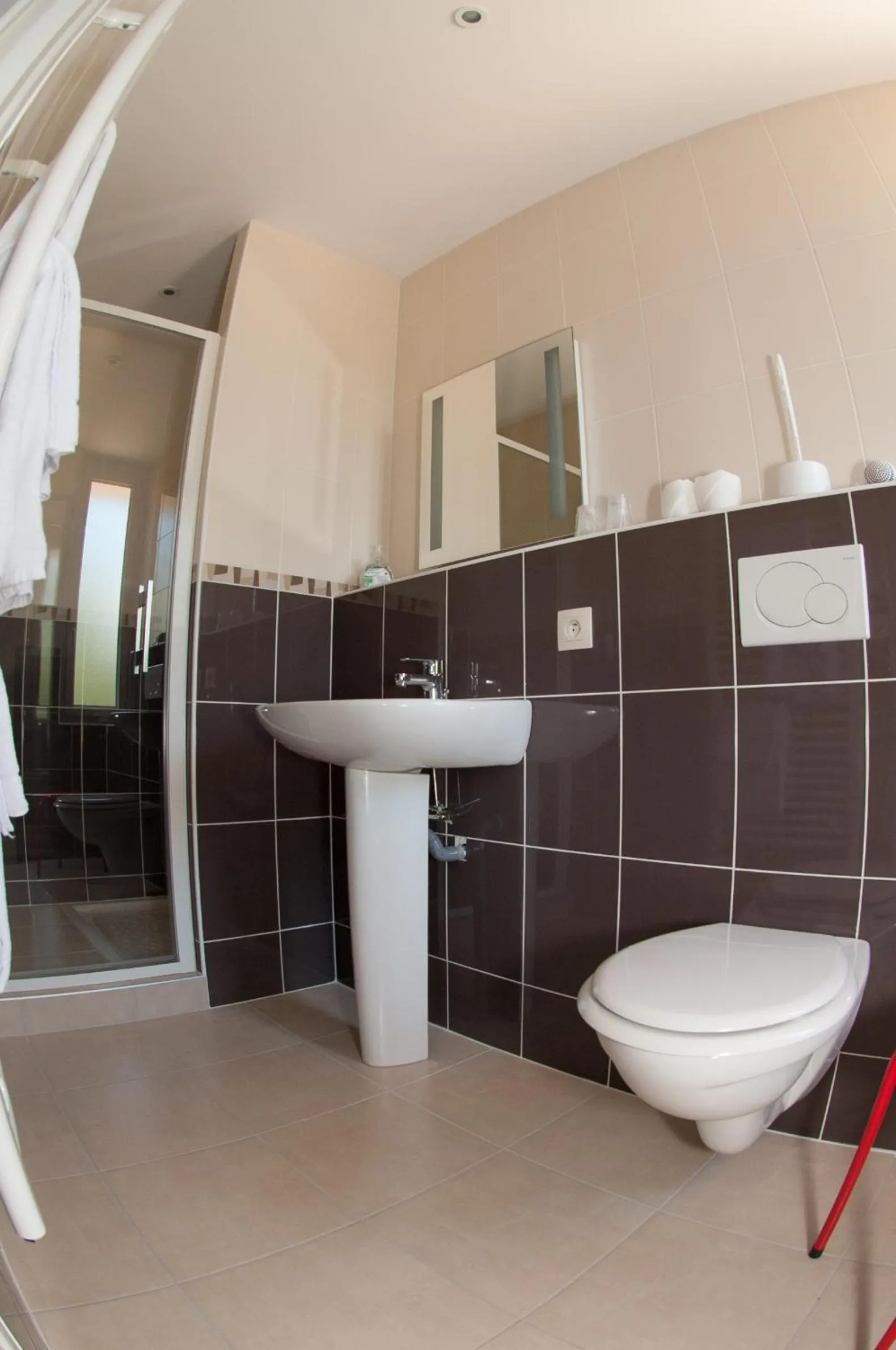 Bathroom in Le Jardin de la Reyssouze