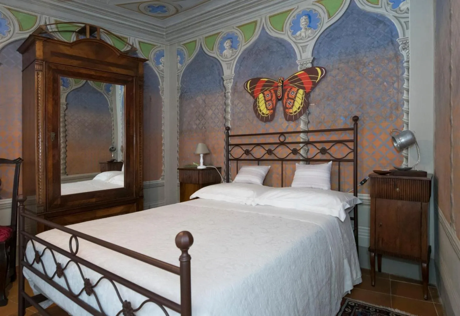 Bed in Villa Moris bed and breakfast