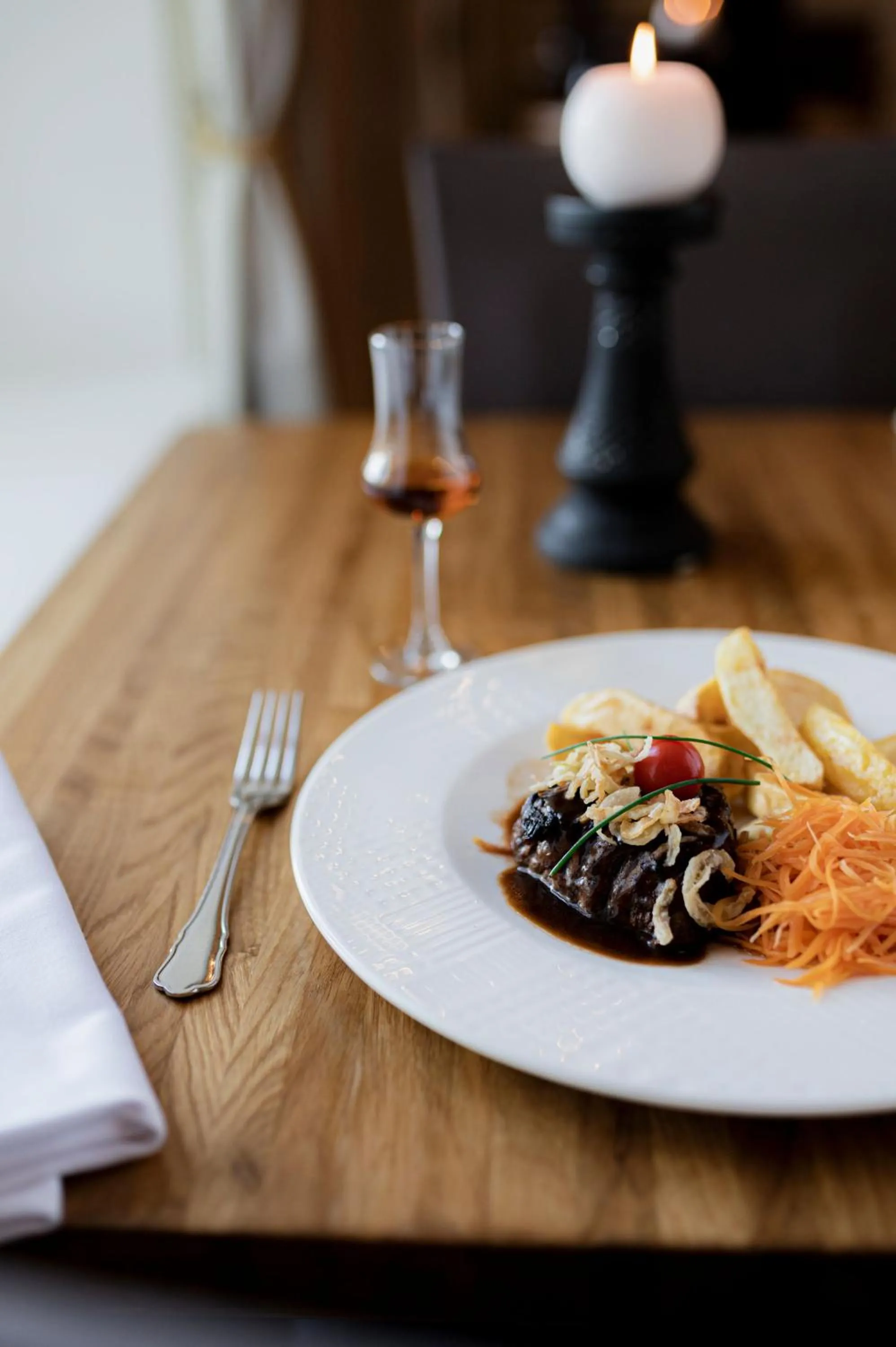 Food in Skrunda Manor