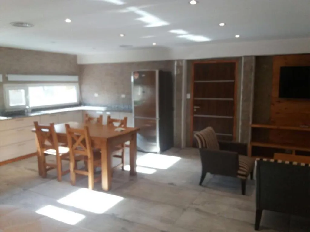 Lounge or bar in Calafate Hostel