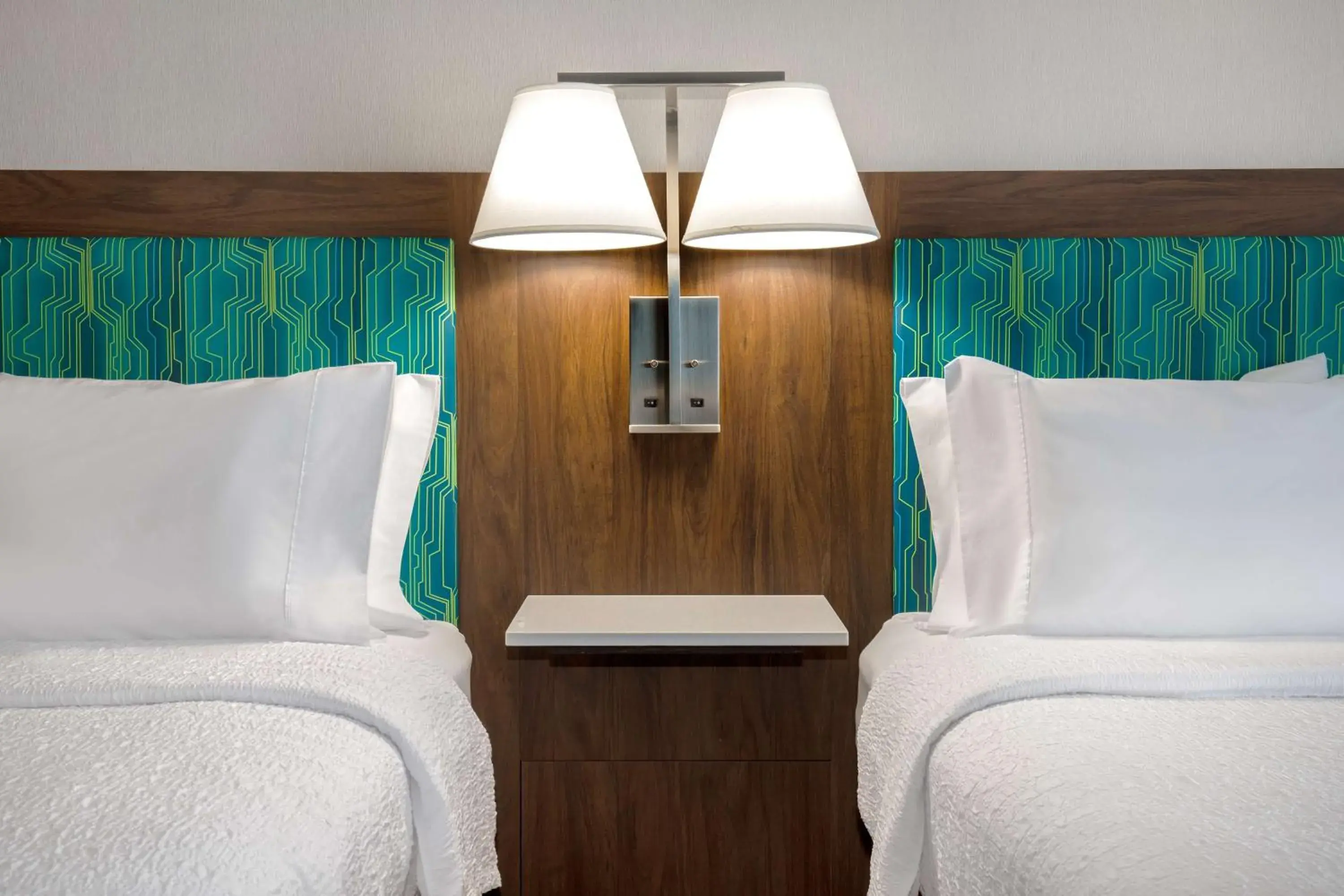 Bed in Hampton Inn by Hilton Brampton - Toronto Bed in Hampton Inn by Hilton Brampton - Toronto