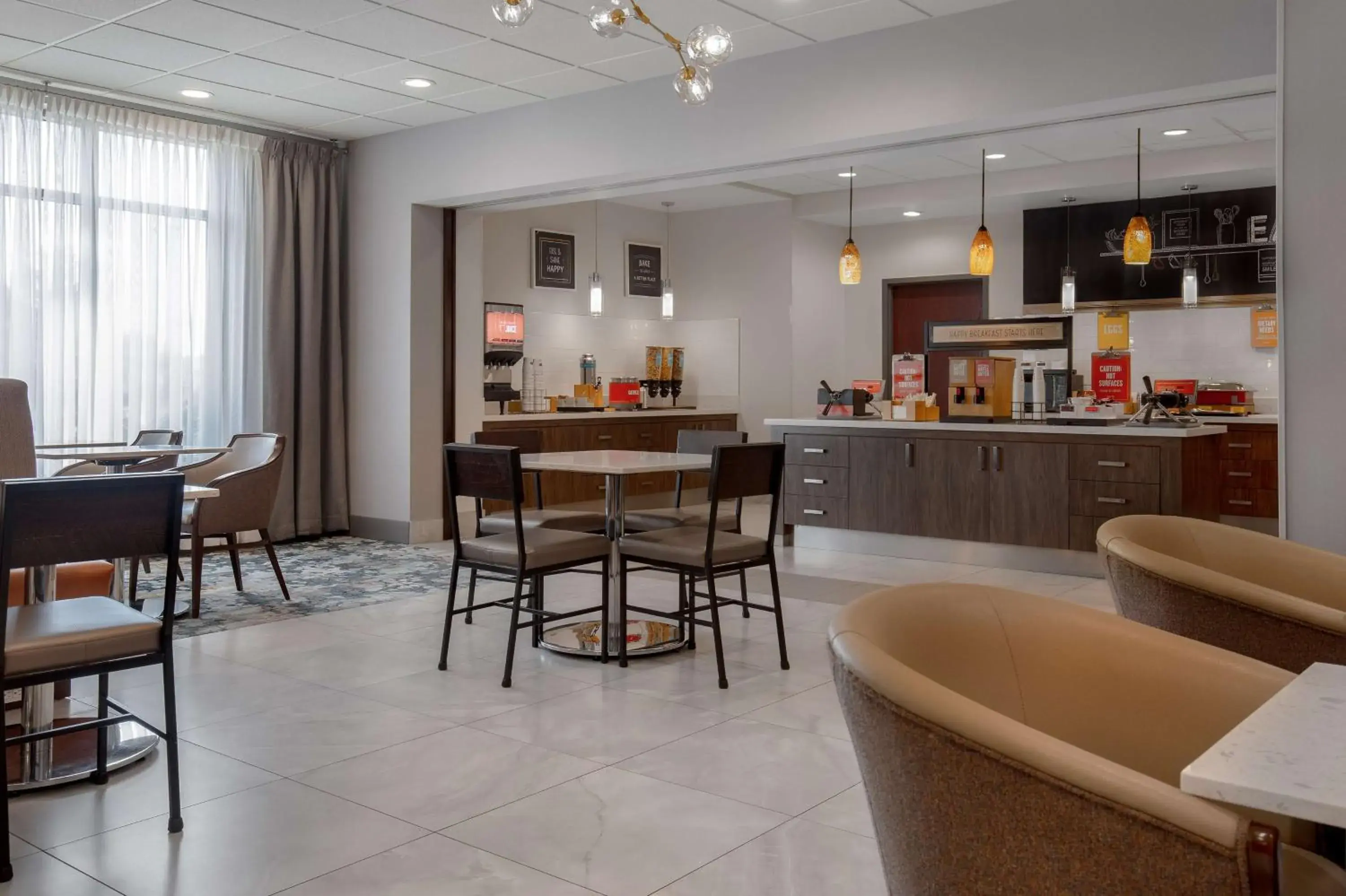 Breakfast in Hampton Inn by Hilton Brampton - Toronto Breakfast in Hampton Inn by Hilton Brampton - Toronto